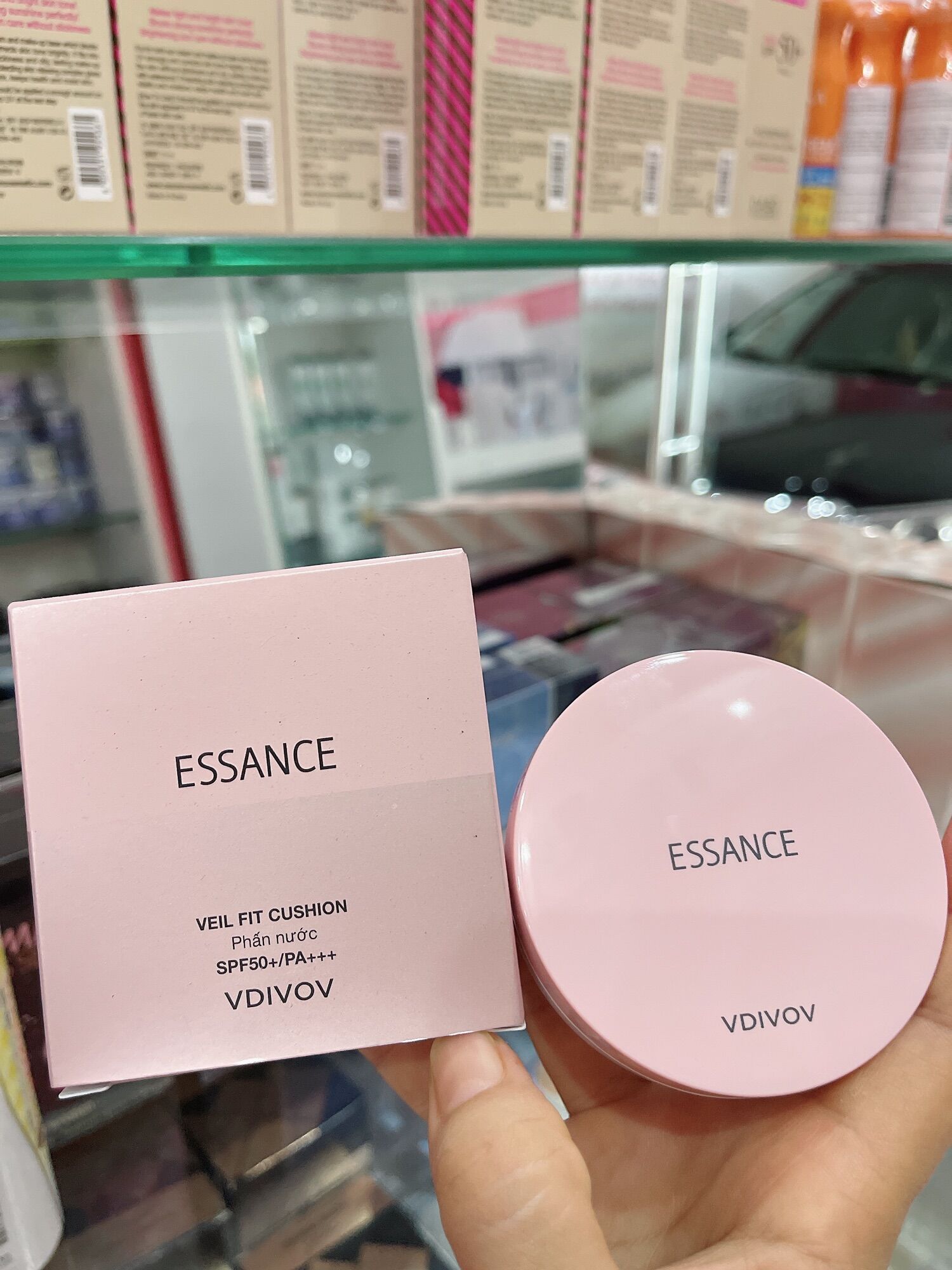 Phấn nước trang điểm ESANCE