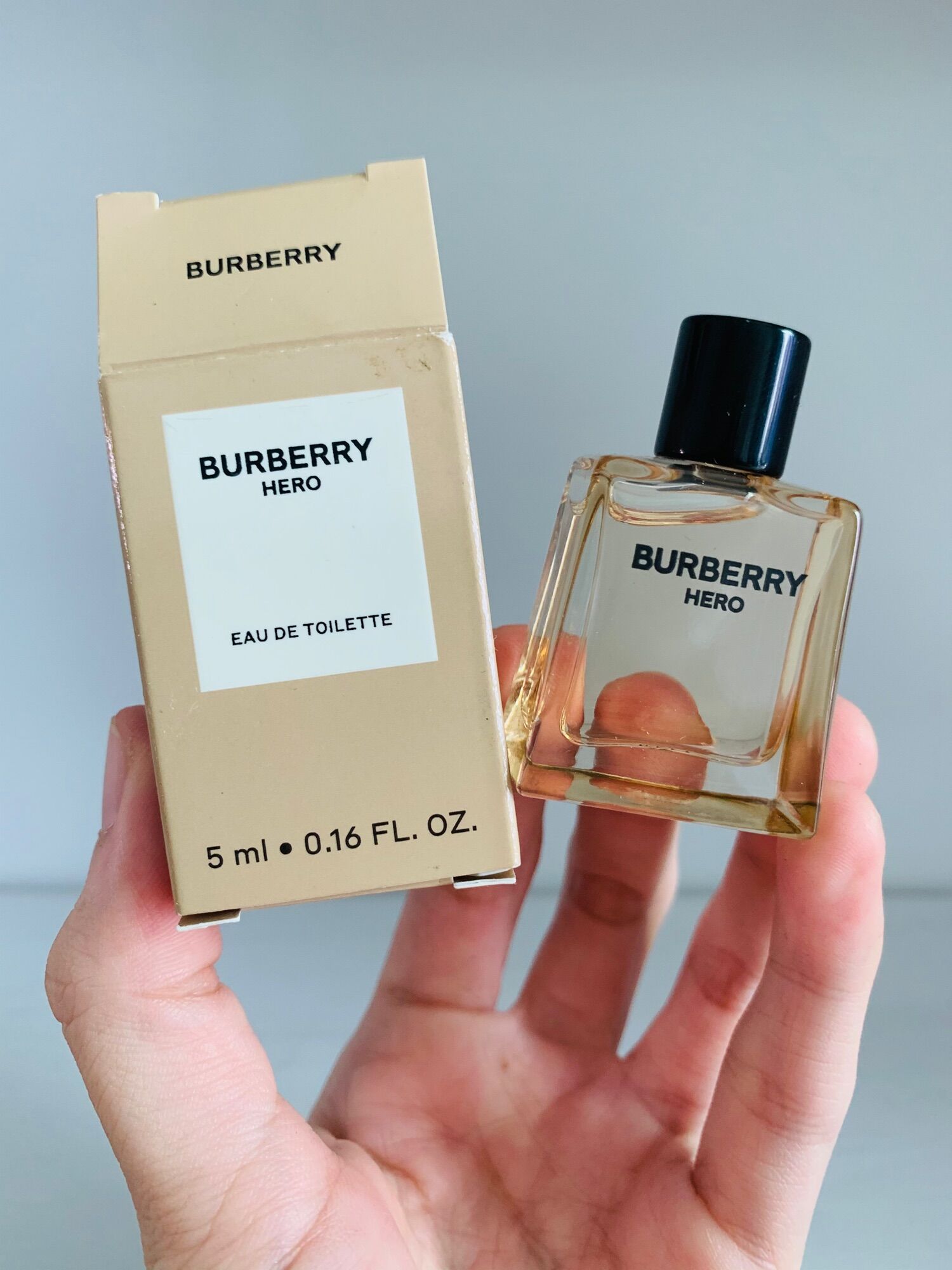 Nước hoa mini nam Burberry Hero EDT 5ml