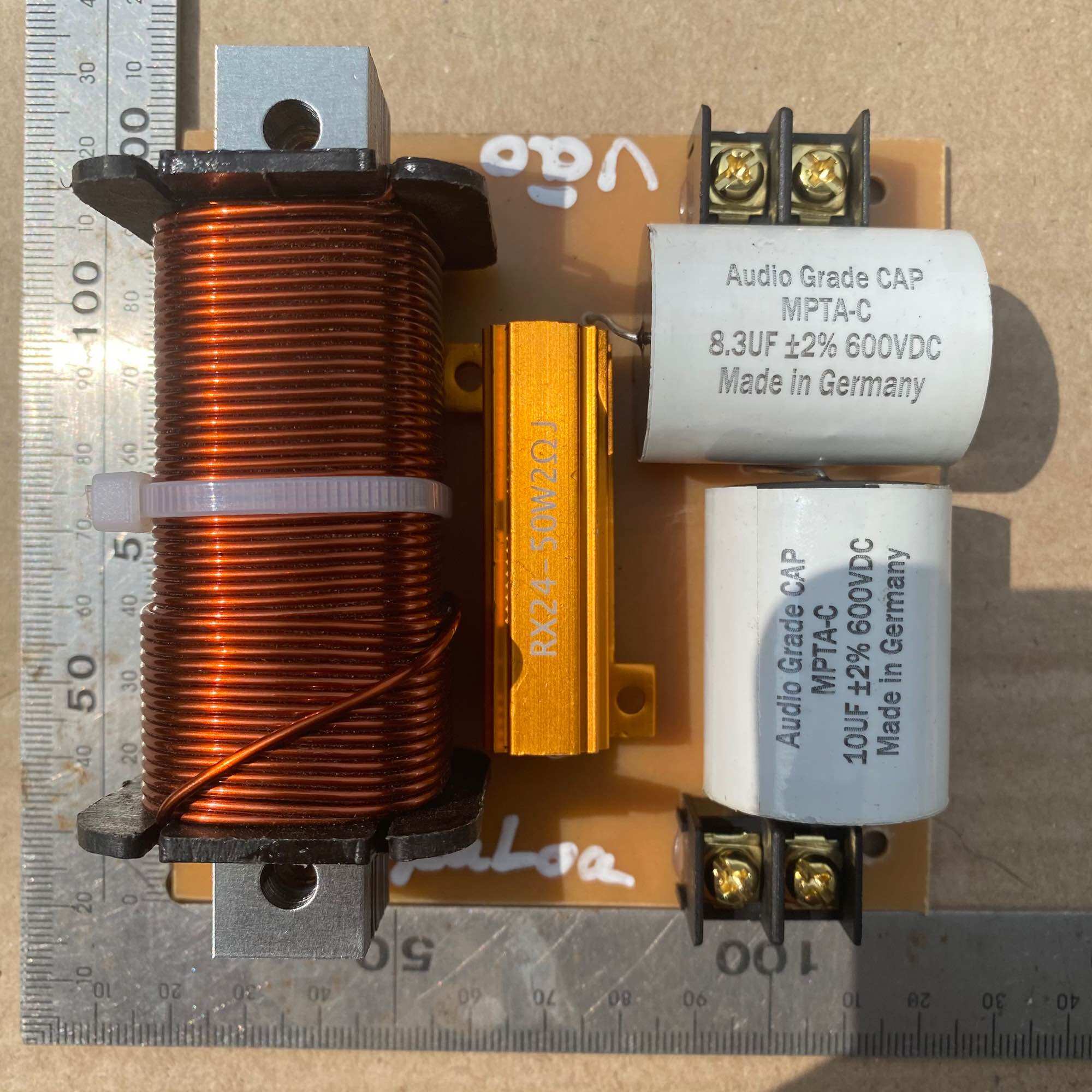 Phân tần loa mid low bass 40 đến 50