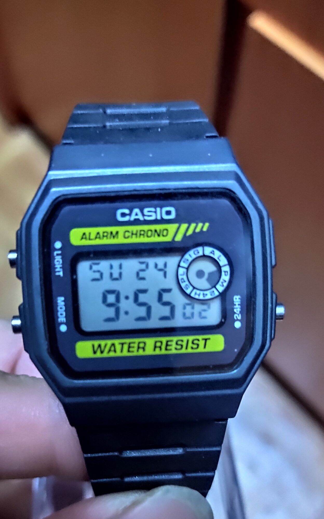 Đồng hồ nam nữ Casio F94 huyền thoại