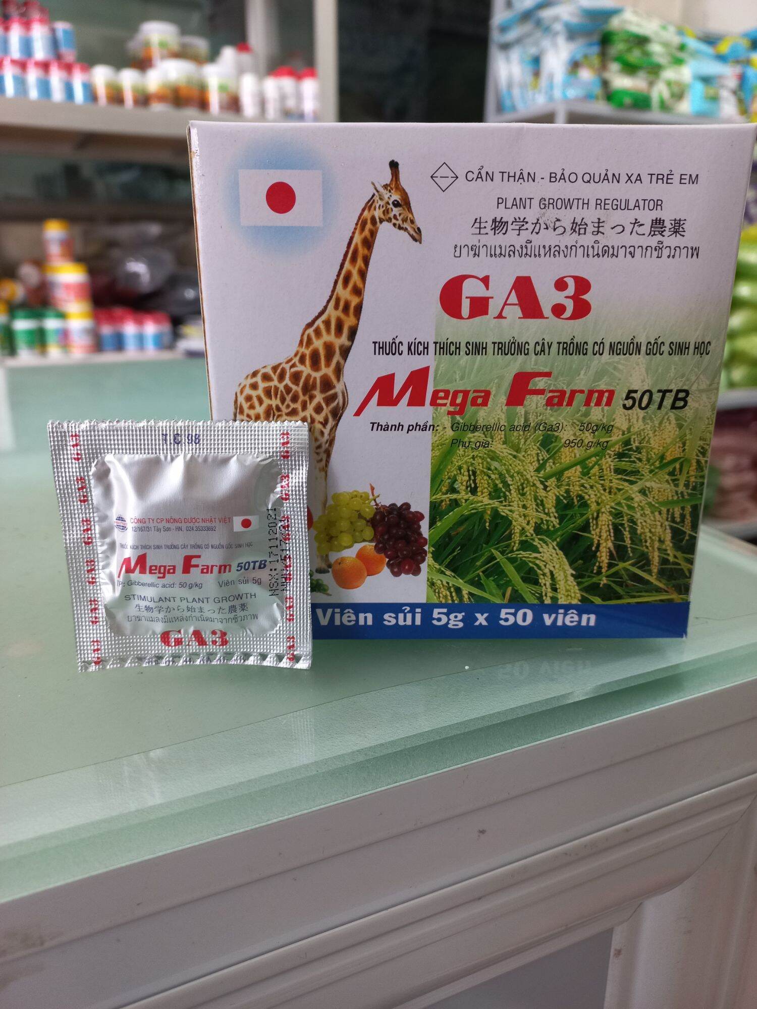 Chế phẩm kích thích sinh trưởng cây trồng GA3 Mega Farm 50TB 5G