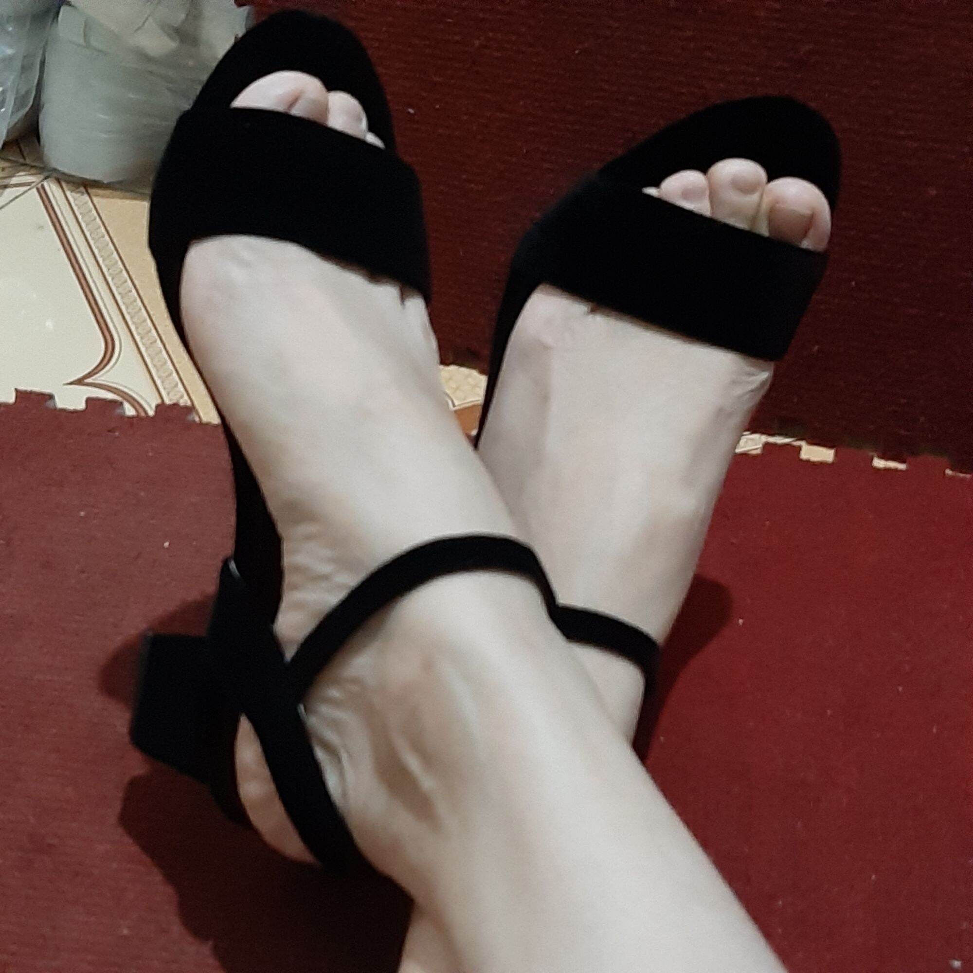 Sandal gót vuông 5p nhung cực xinh