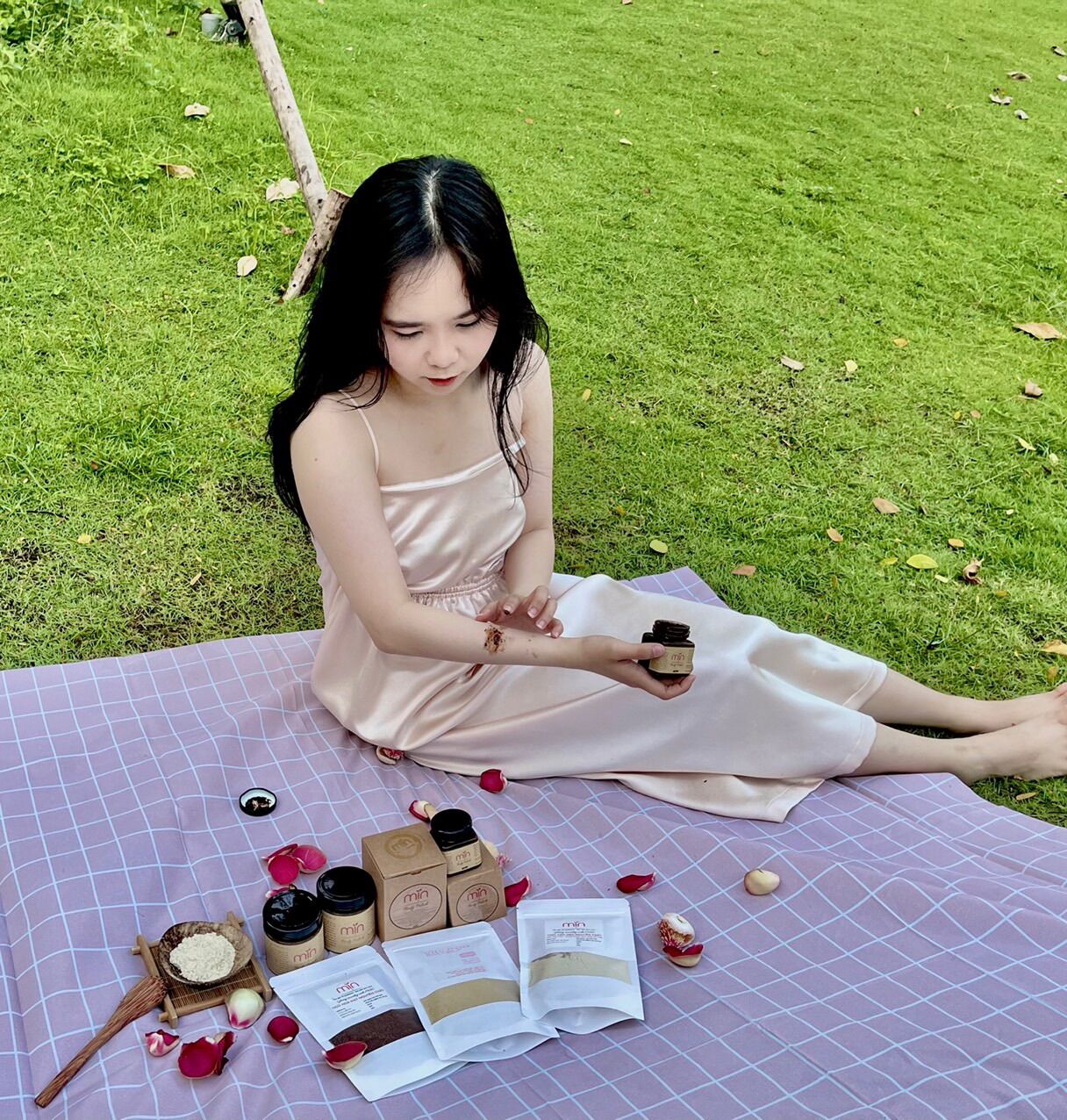 TẨY TẾ BÀO CHẾT CÀ PHÊ & MUỐI HỒNG