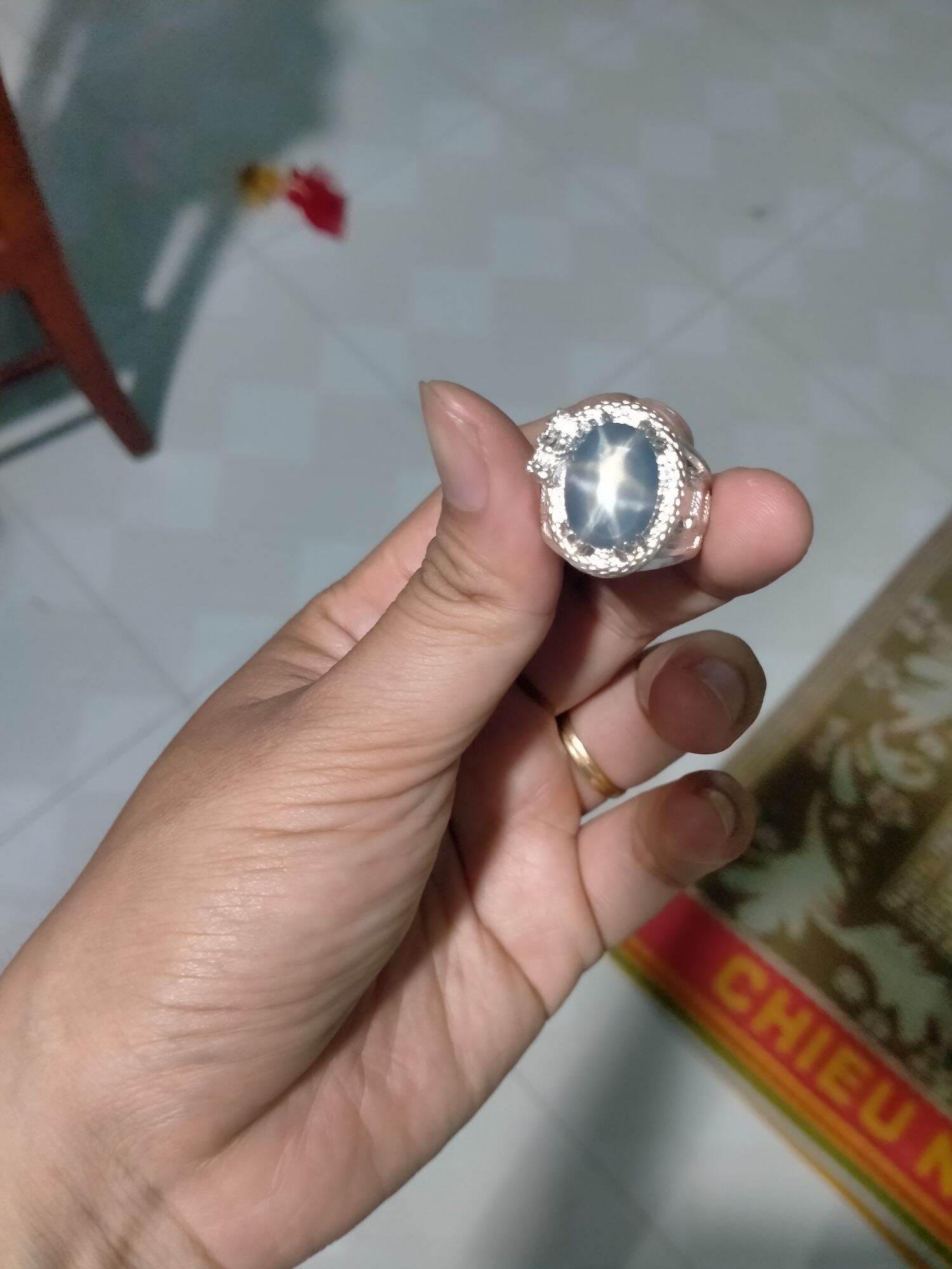 Nhẫn bạc rồng ôm châu