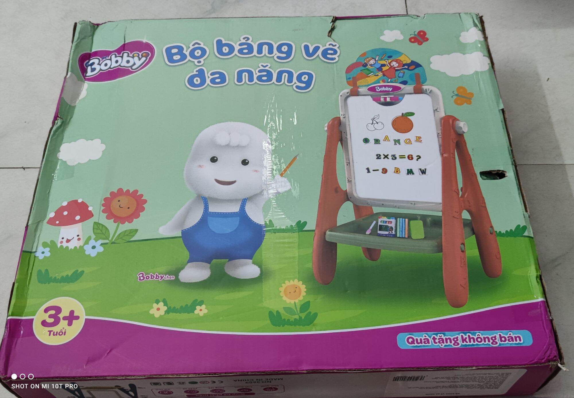 Bộ bảng vẽ đa năng cho bé, quà tặng Bobby