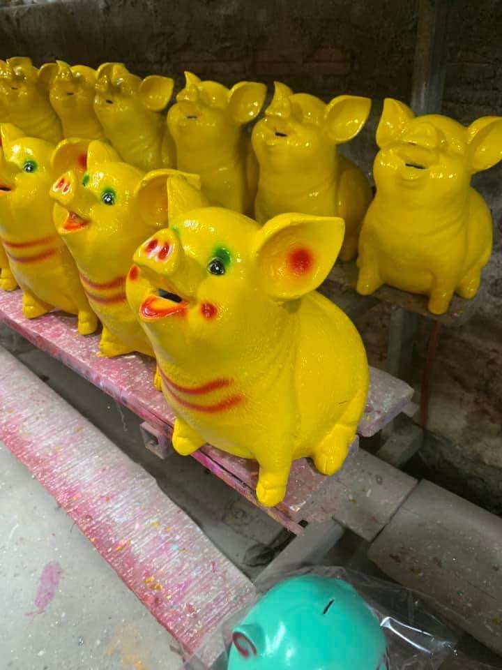 Heo đât (lợn đất) tiết kiệm, bỏ ống