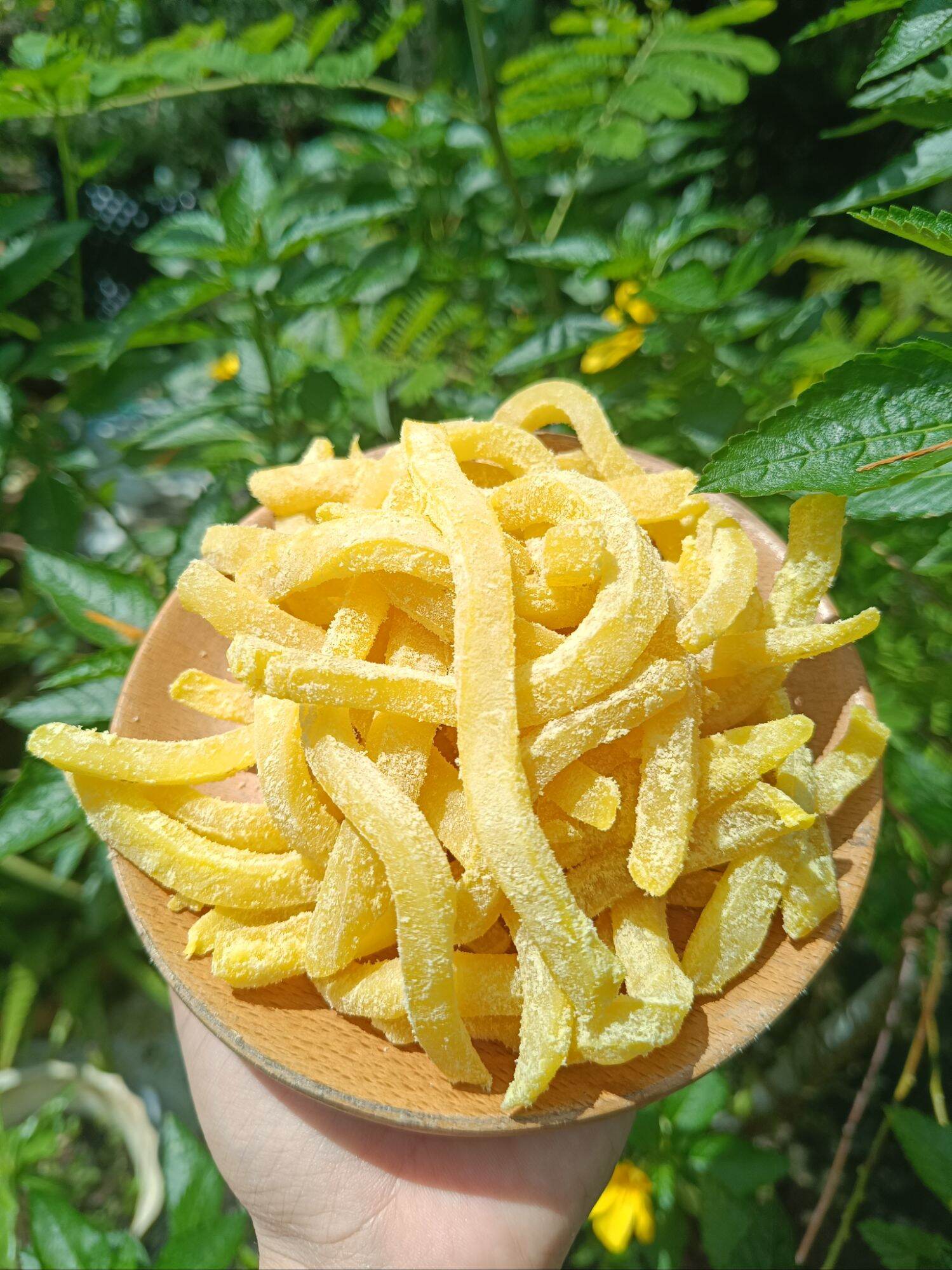 Mứt dừa non sợi vị chanh dây 500g