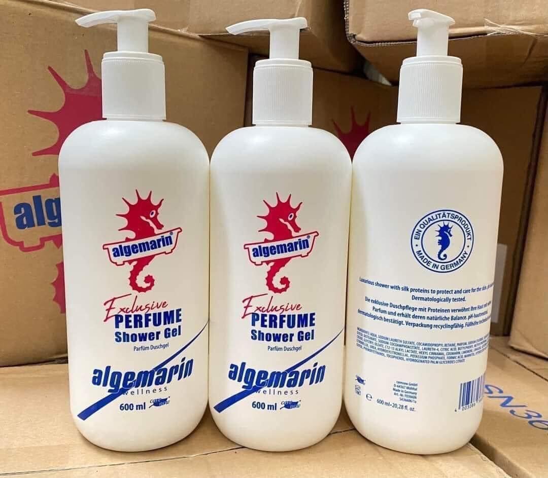 SỮA TẮM  CÁ NGỰA CÓ VÒI 600ML