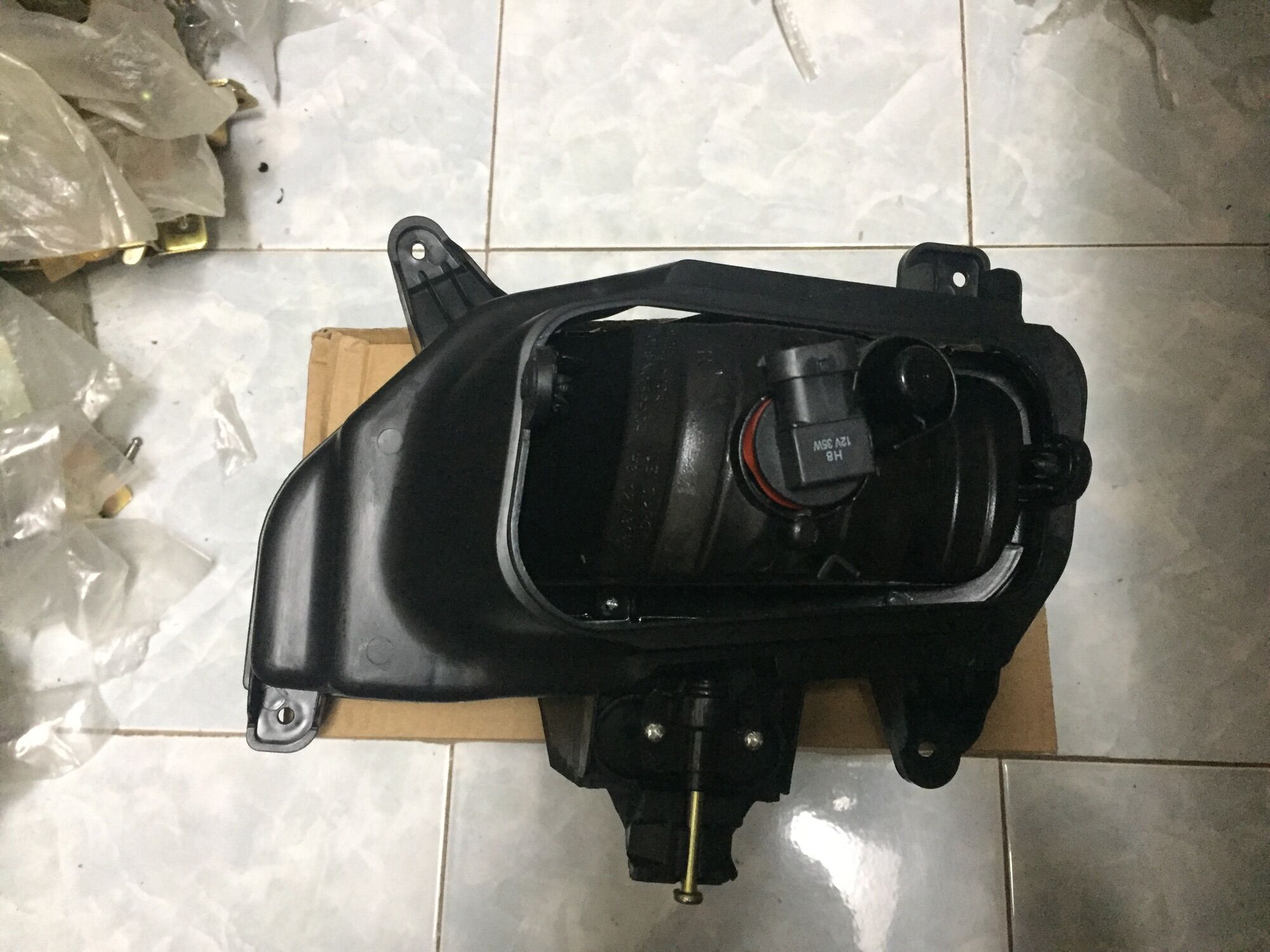 Đèn sương mù Đèn cản Đèn gầm H100 H150 Porter