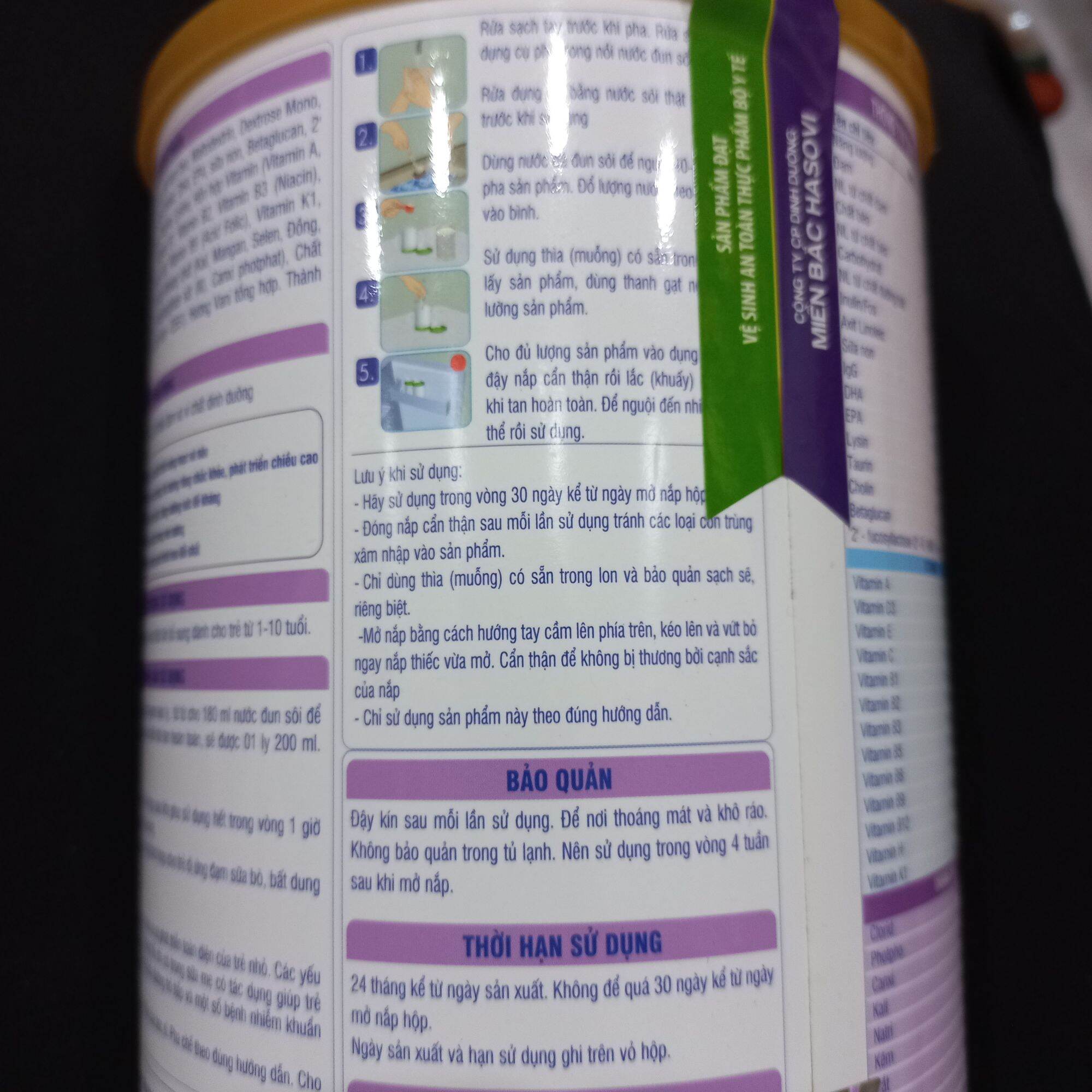 Sữa bột 900g cận date