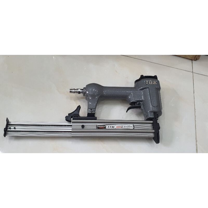 Súng Bắn Đinh TOK F30 (gỗ)