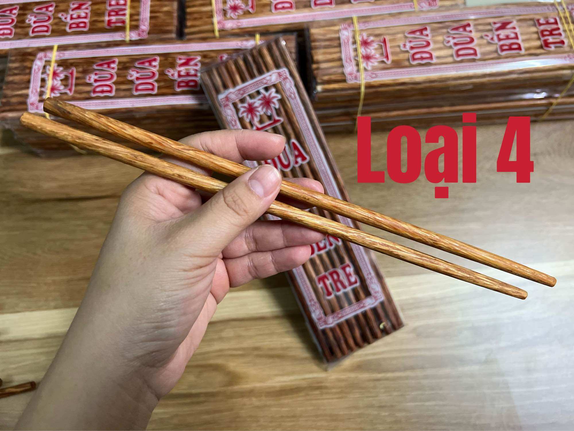 Combo 50 đôi đũa dừa bến tre loại 4. gia công tại nhà.