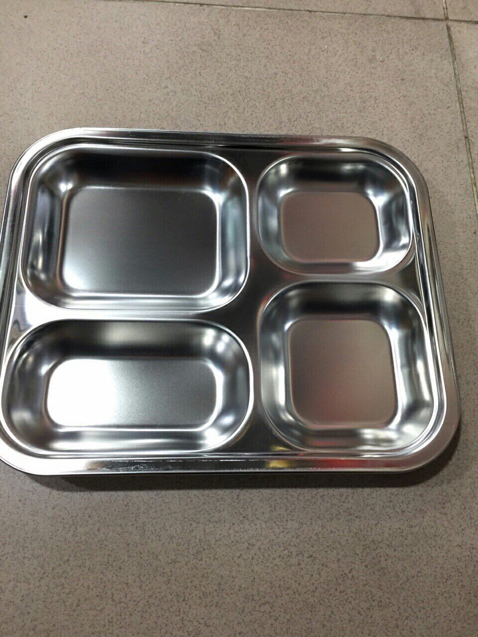 Khay cơm inox 4 ngăn giá rẻ