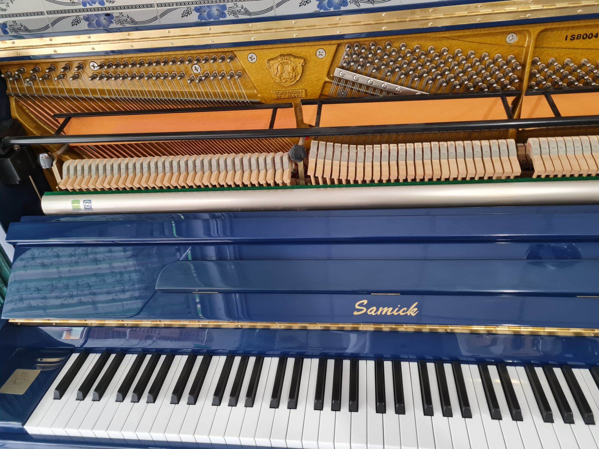 Đàn Piano cơ Smick J900