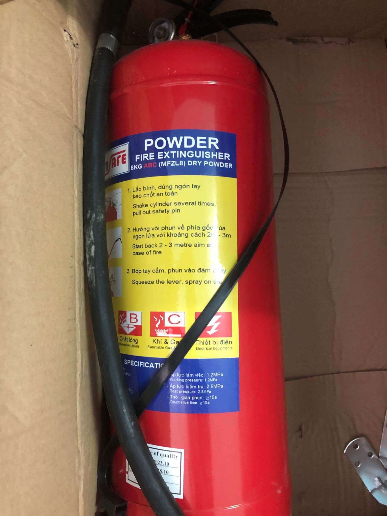 Bình chữa cháy bột 4kg ABC - Vnsafe