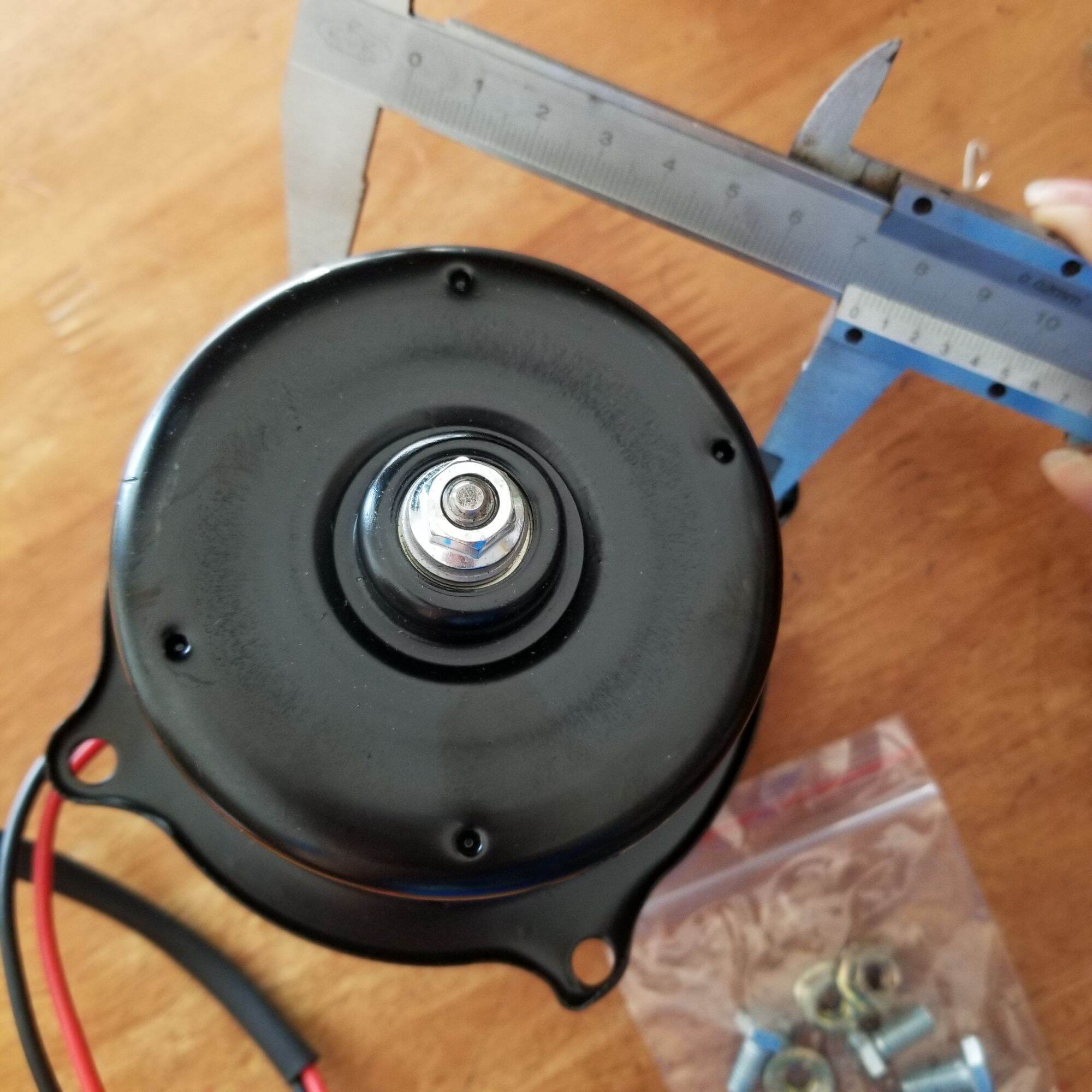 Motor M60  12v + 24v  / 4 ốc