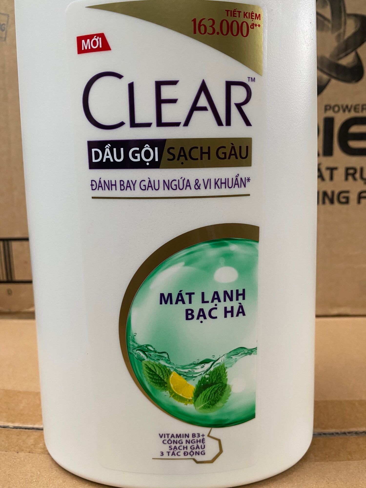 Dầu Gội CLEAR Bạc Hà Mát Lạnh 1,4kg (xanh lá)