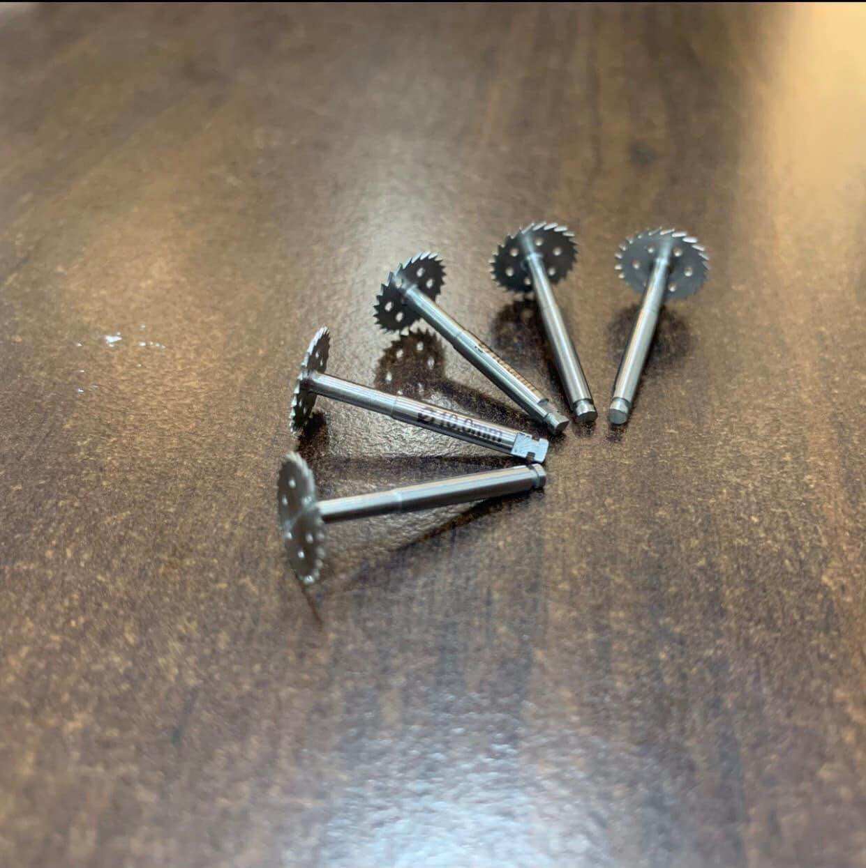 Mũi khoan chẻ xương cấy ghép implant nha khoa 7mm