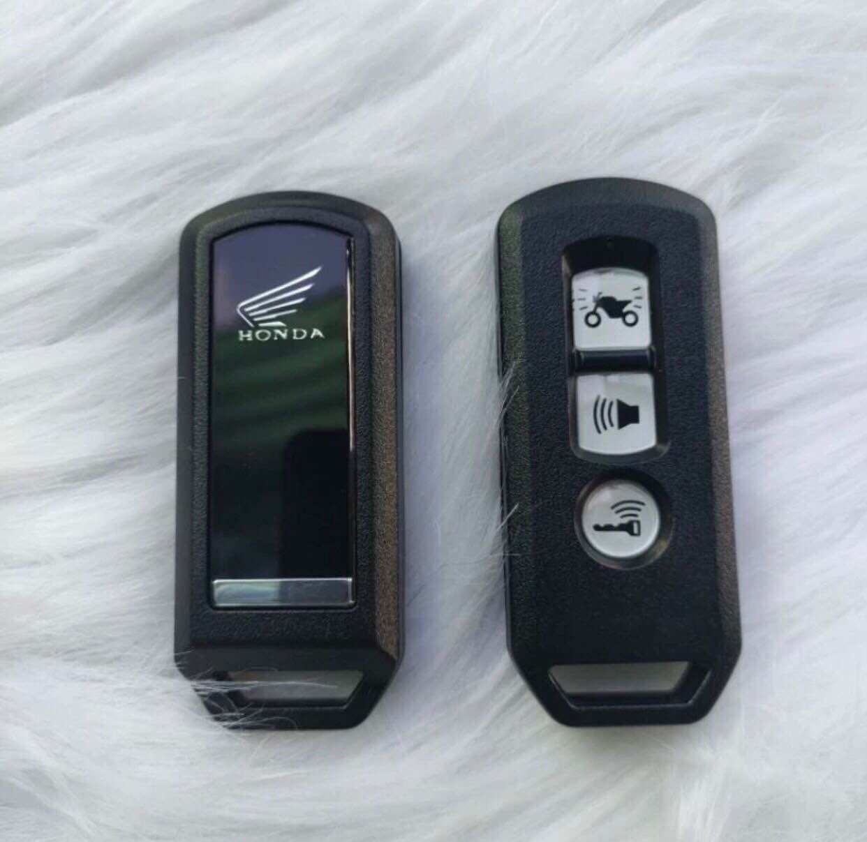 Vỏ khoá smartkey honda 3 nút sh vn,sh mode chuẩn zin , nhựa cao cấp