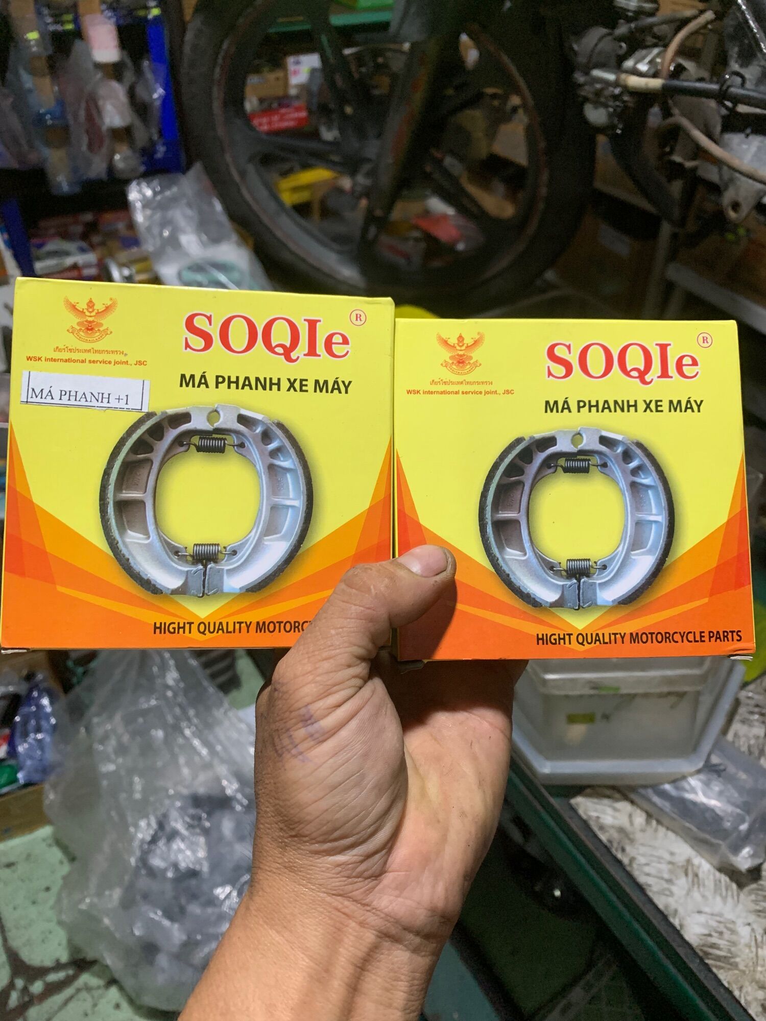 Bố thắng đùm xe số