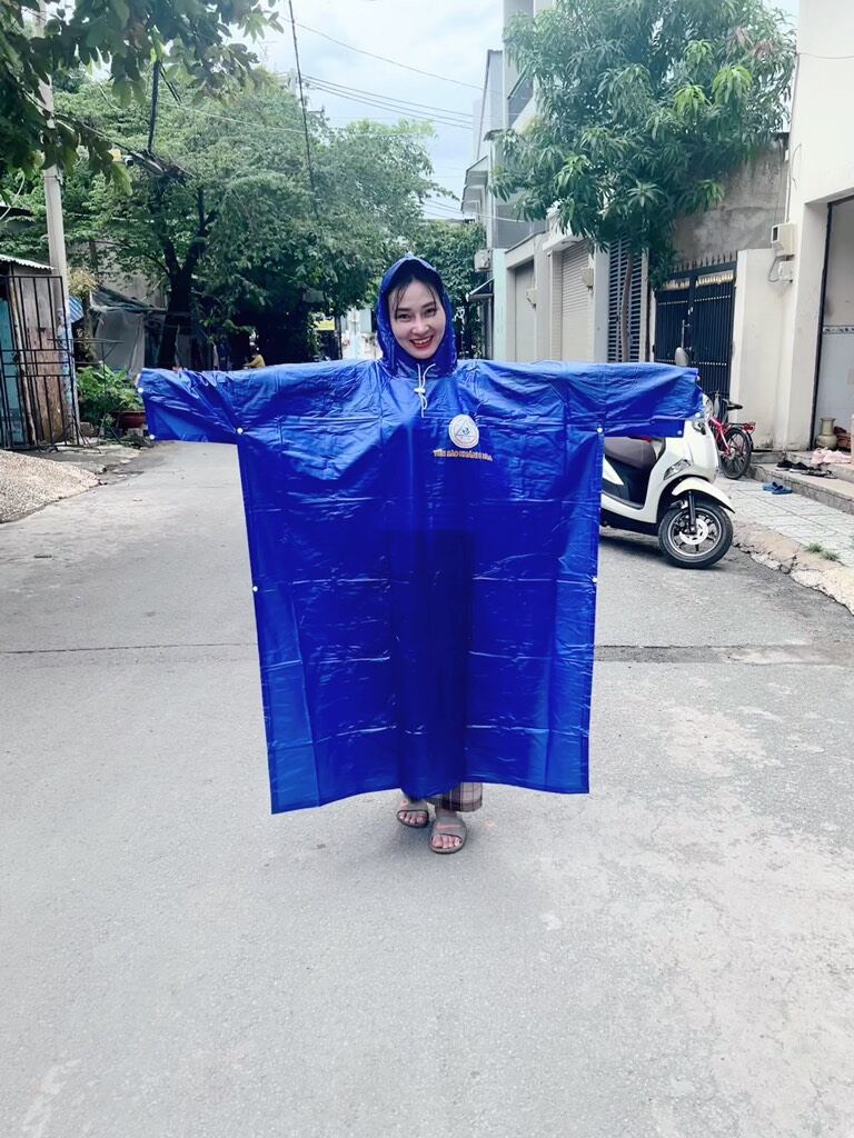 áo mưa cánh dơi