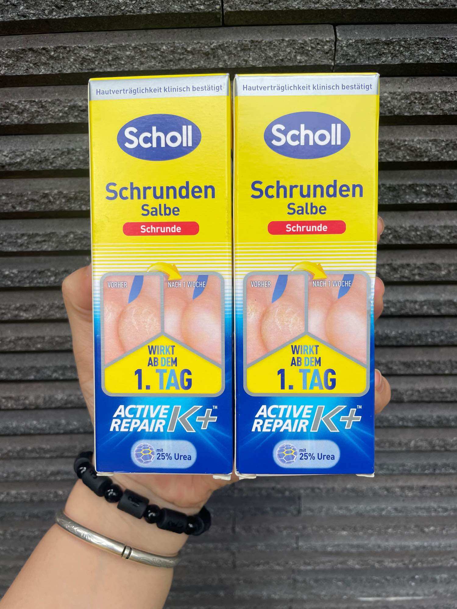 Kem bôi gót chân scholl Salbe