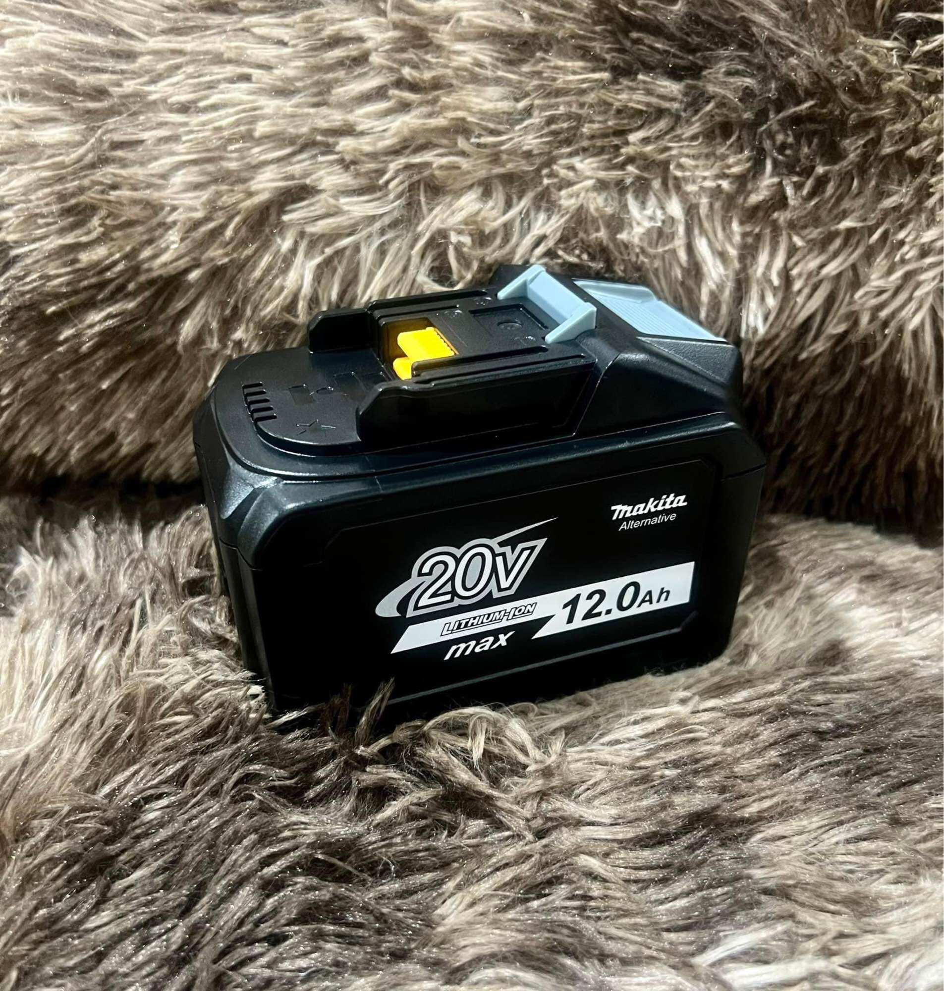 Nsv pin makita 18v 12ah nhận sạc zin