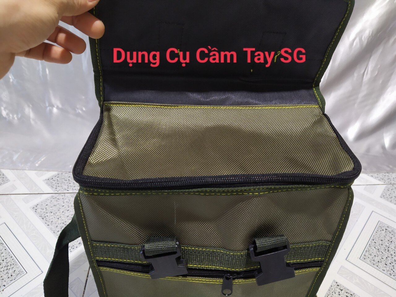 Túi đựng đồ nghề đeo chéo dành cho thợ viễn thông Size Lớn (Màu ngẫu nhiên)
