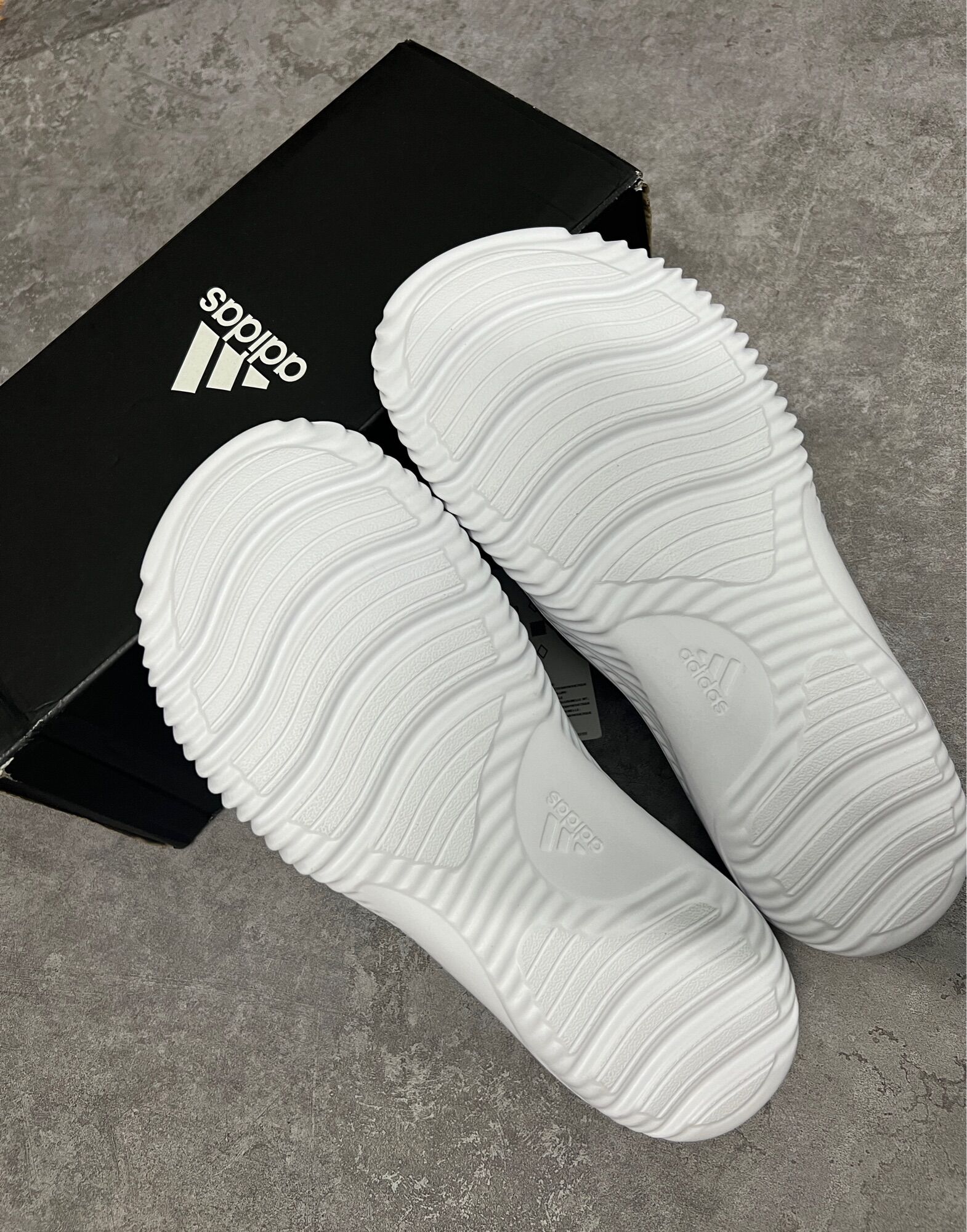 [Chính hãng] Dép Alpha Bounce 2.0 Adidas