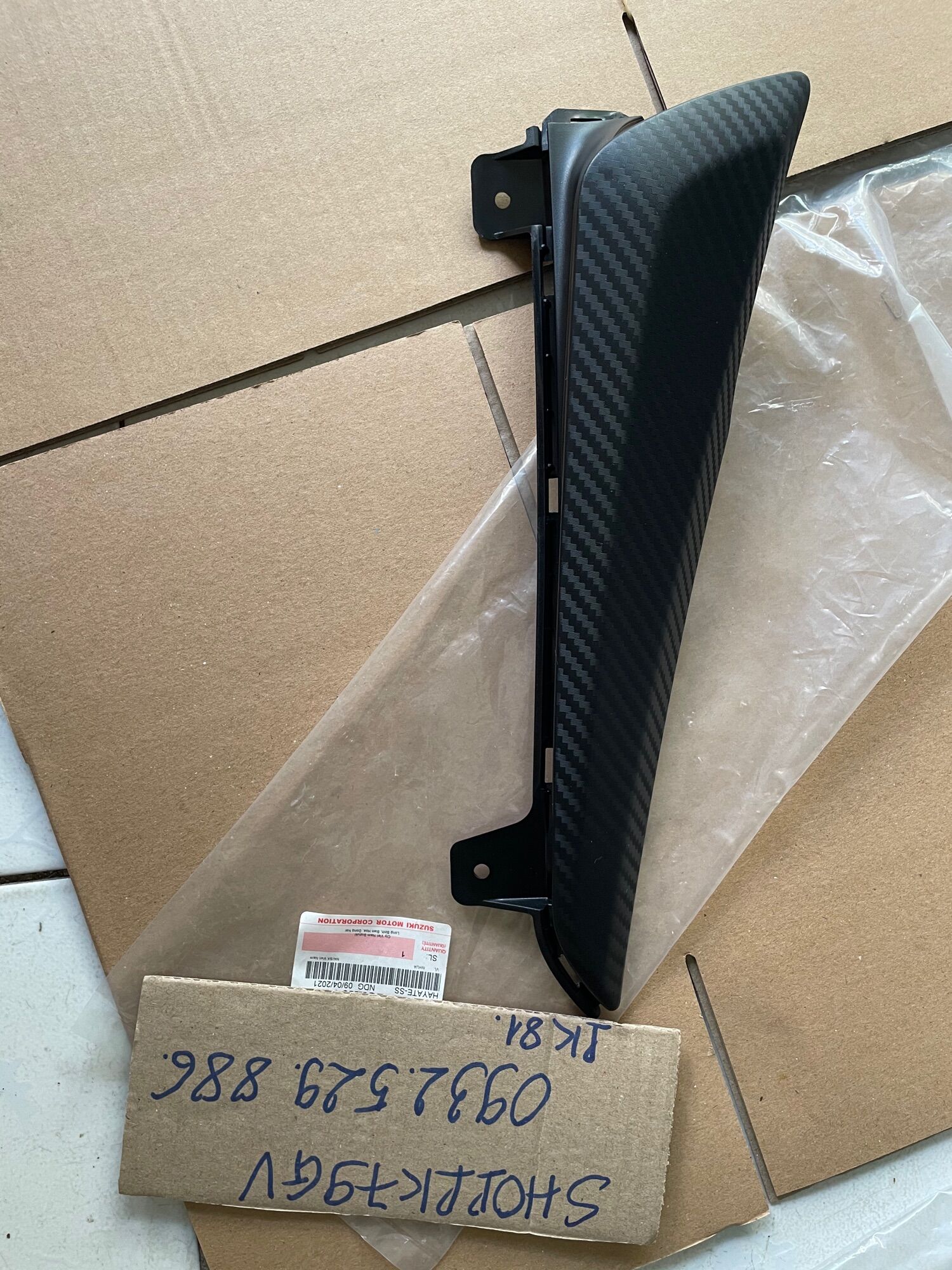 Nhựa nhám đèn xi nhan cho dòng xe hayate ss 125