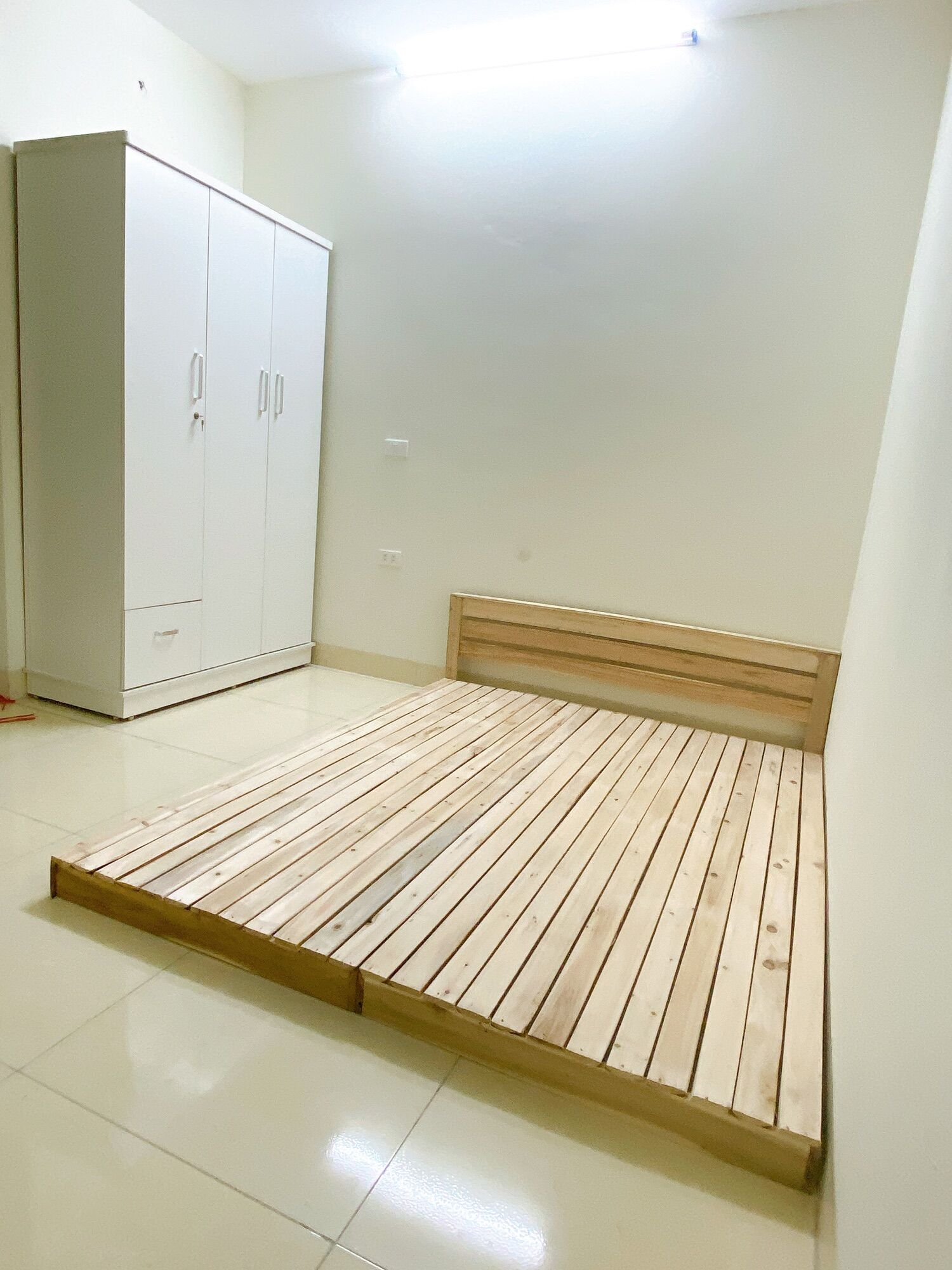 Dát giường hộp palet giường bệt