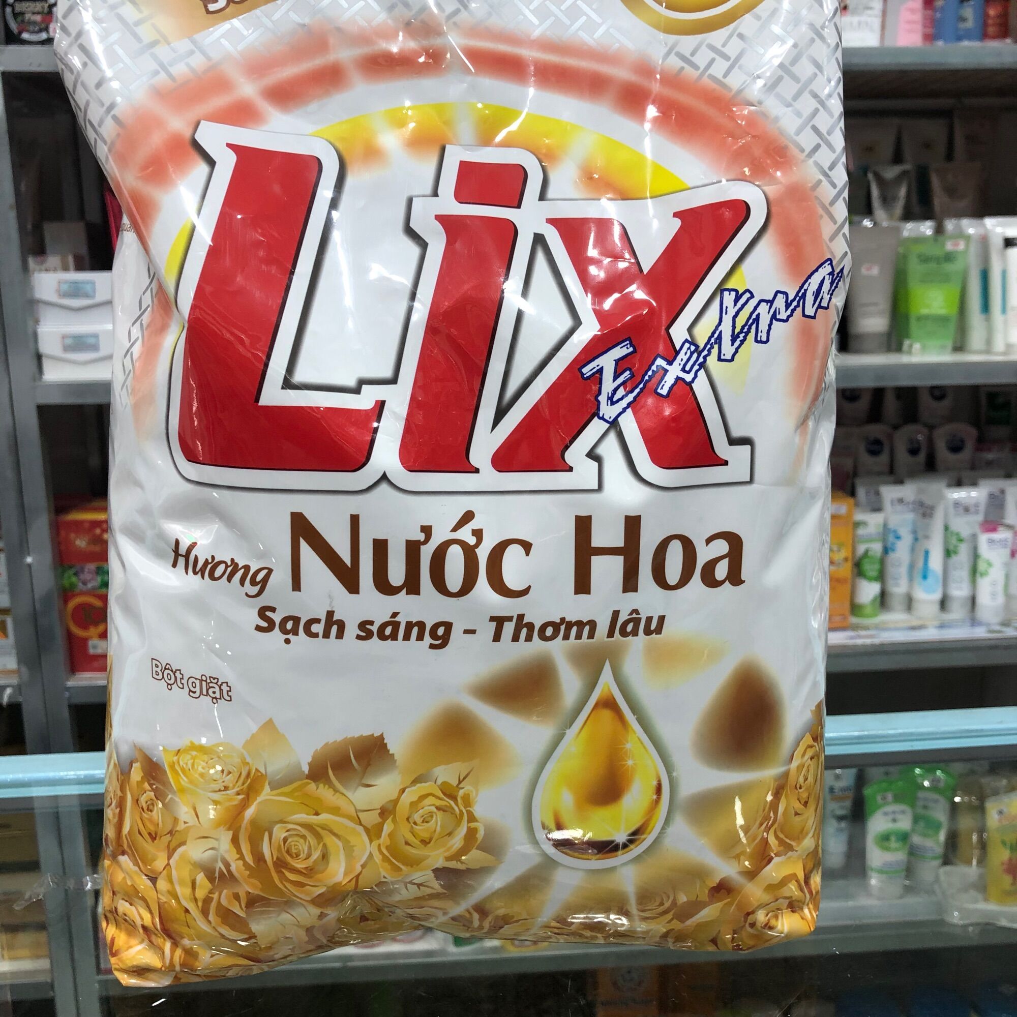 Bột giặt Lix hương nước hoa 5.5kg