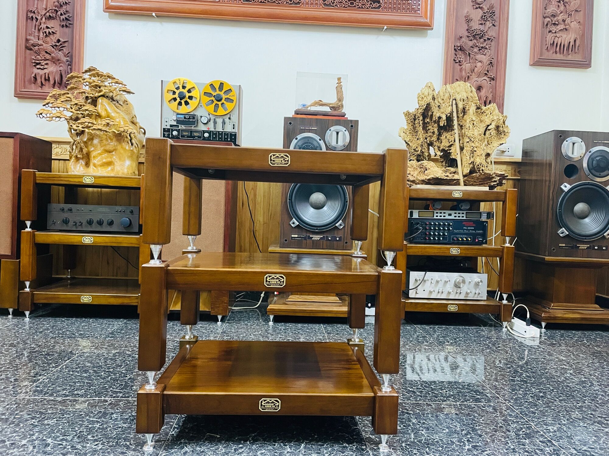 Kệ amply kệ audio xoan đào 3 tầng cao 74,5