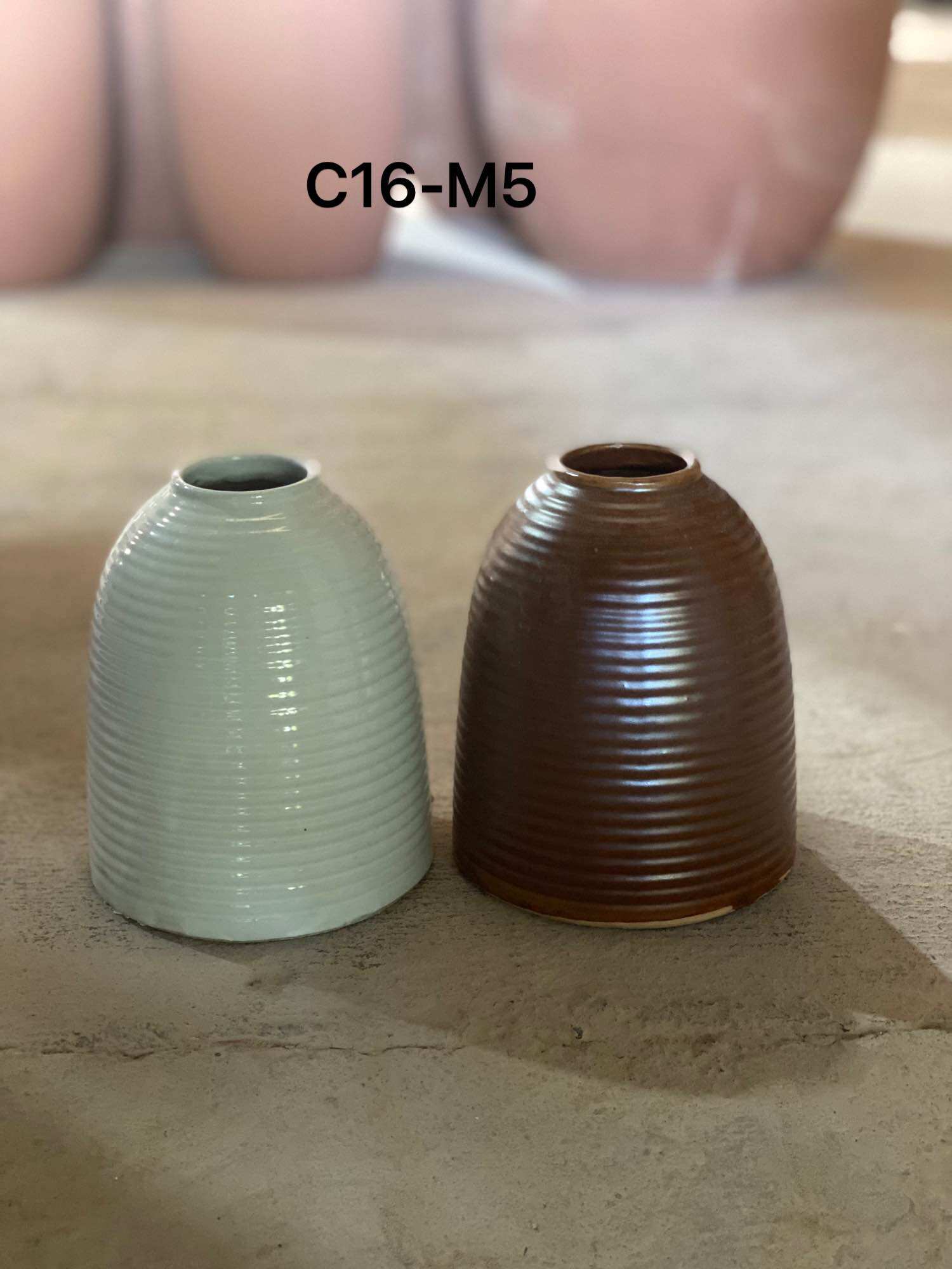 Lọ chuông mini cắm hoa siêu đẹp