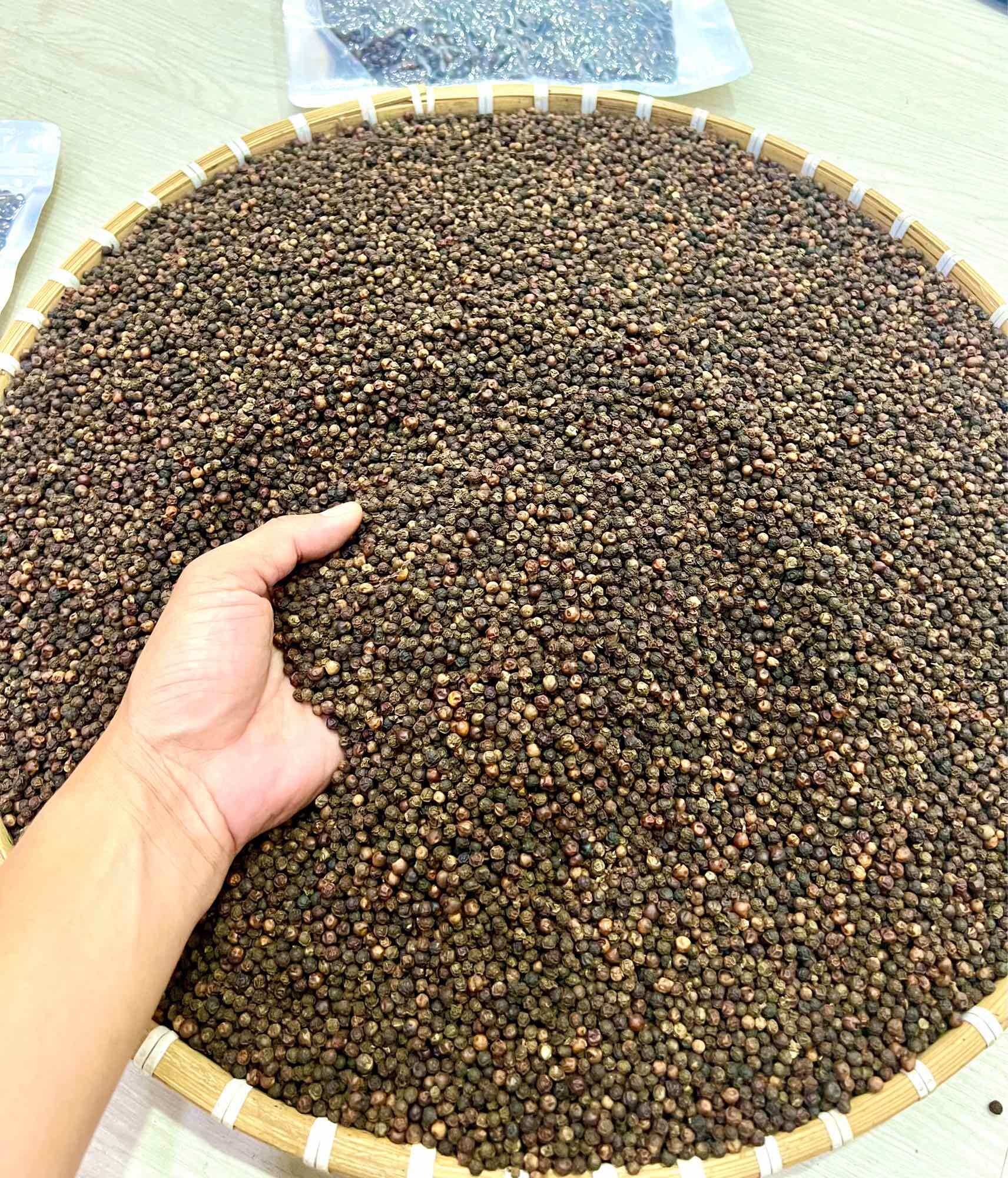 TIÊU ĐEN Nhà làm,Tiêu sạch 200g, Tiêu Đak Lak.