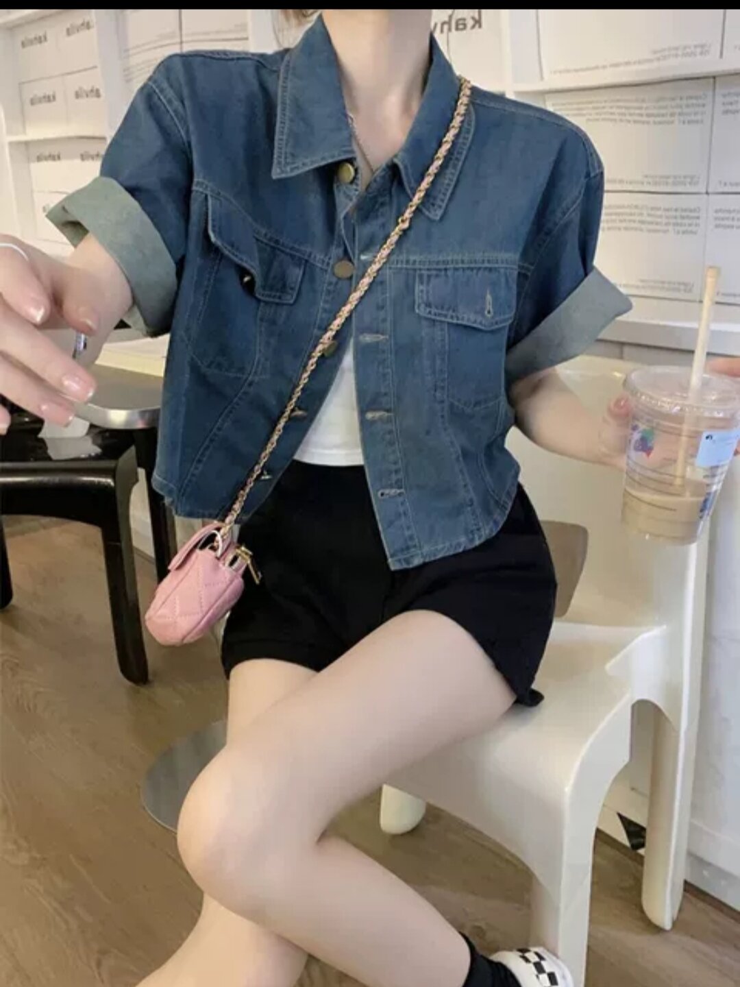áo sơ mi jean cộc tay chỉ nổi hàn quốc