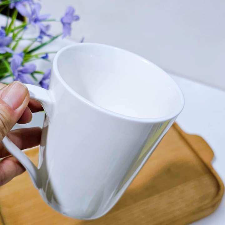 ly sứ có quai quà từ similac
