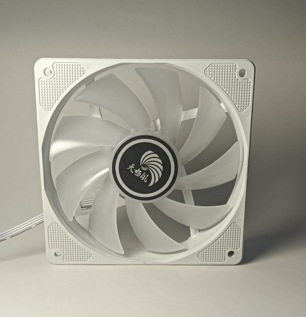 AIO Water Cooling Radiator 12cm Giá 111,000 Đồng*Miễn phí vận chuyển