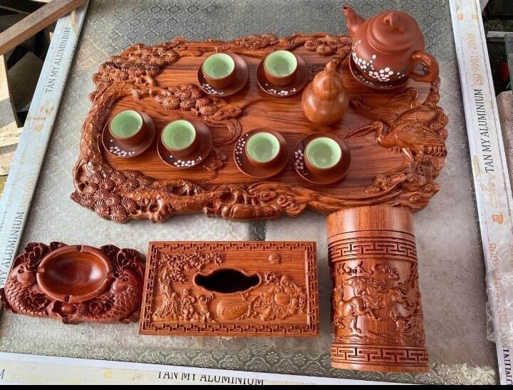 Khay trà gỗ nguyên khối