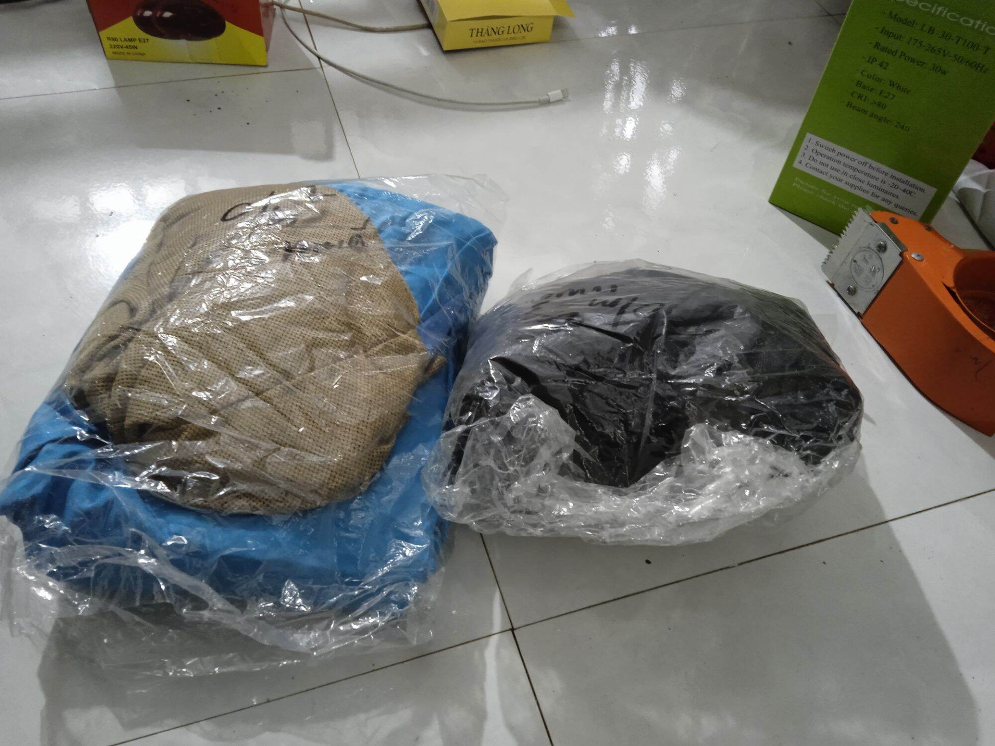 Áo lồng tròn 1m2 mưa gà chọi gà nòi gà tre
