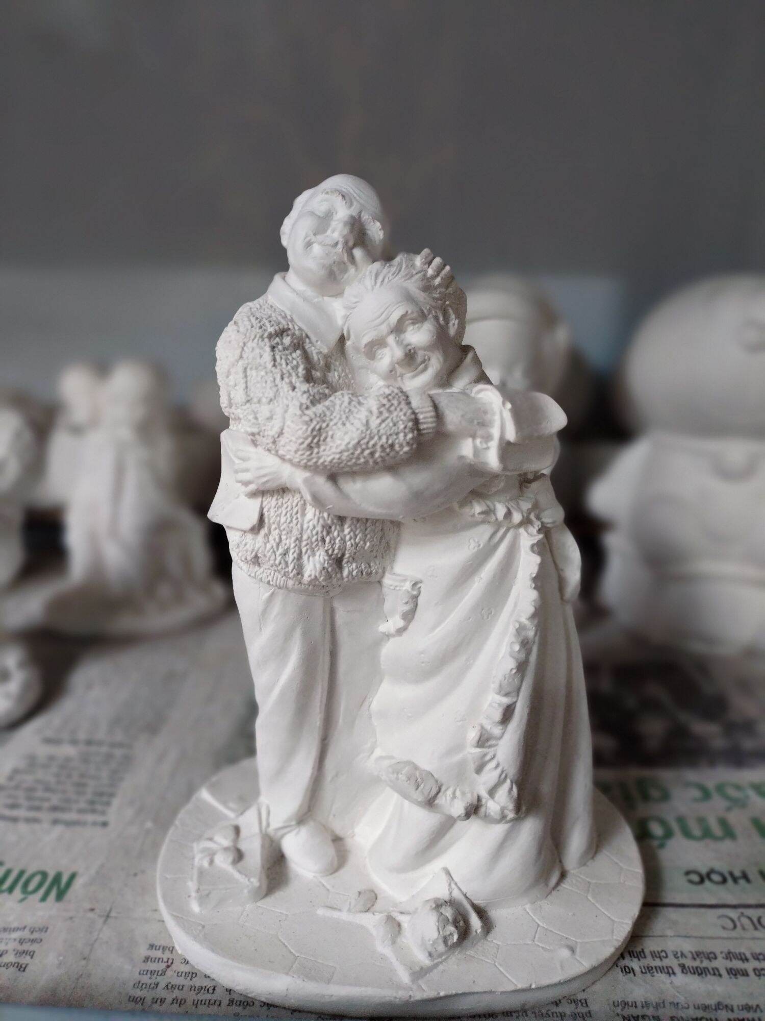 Tượng tô màu ông bà già size 17cm đến 22cm