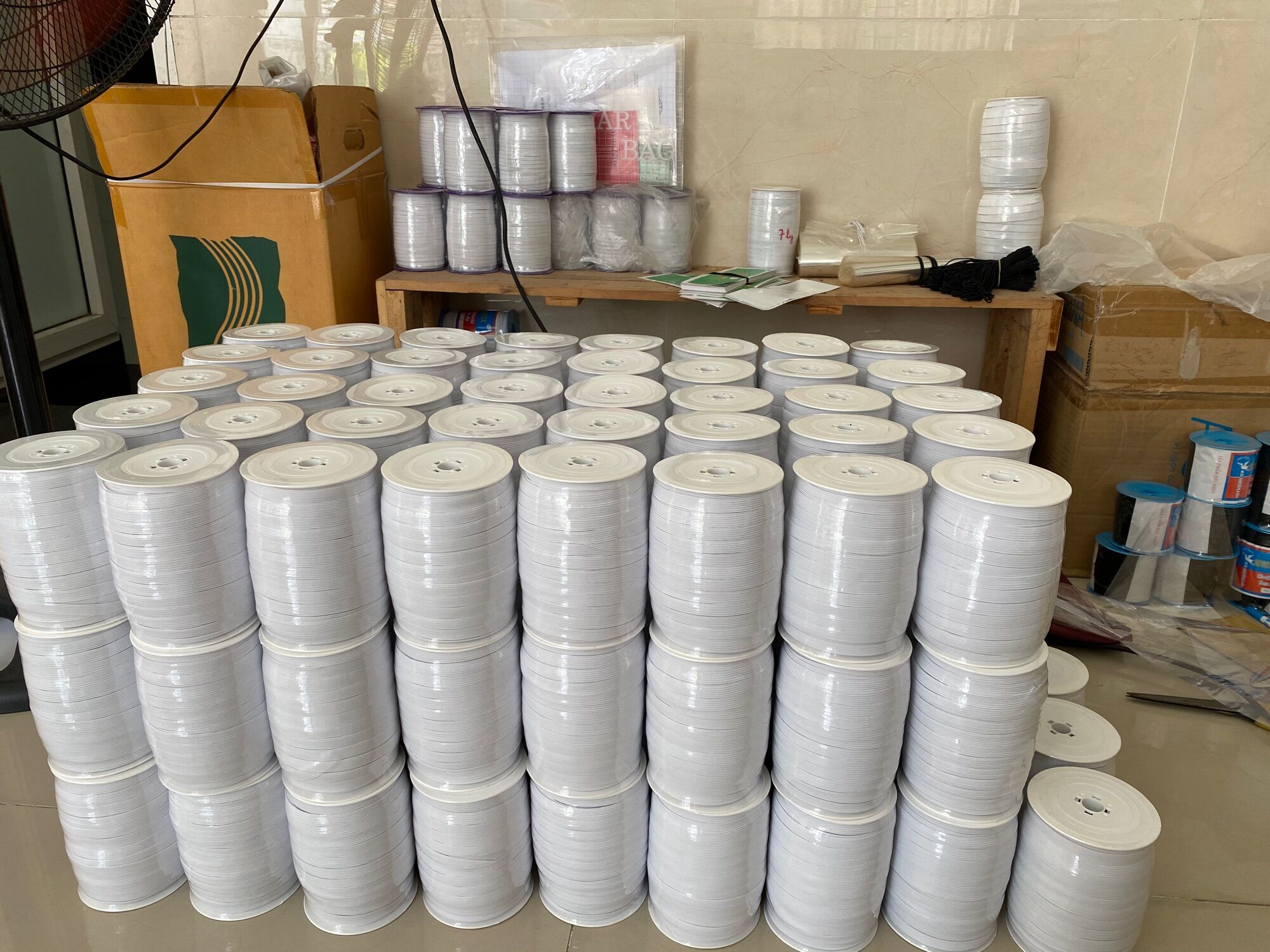 [HCM]Thun luồn quần áo bản 1 phân (số 12) cuộn trắng dài 100m (Không tem)