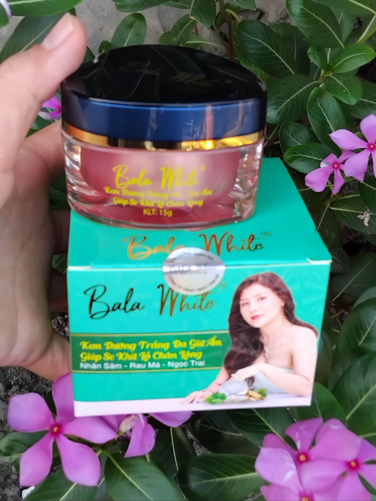 kem bala white sâm tổ yến(mẫu mới chất kem như cũ)
