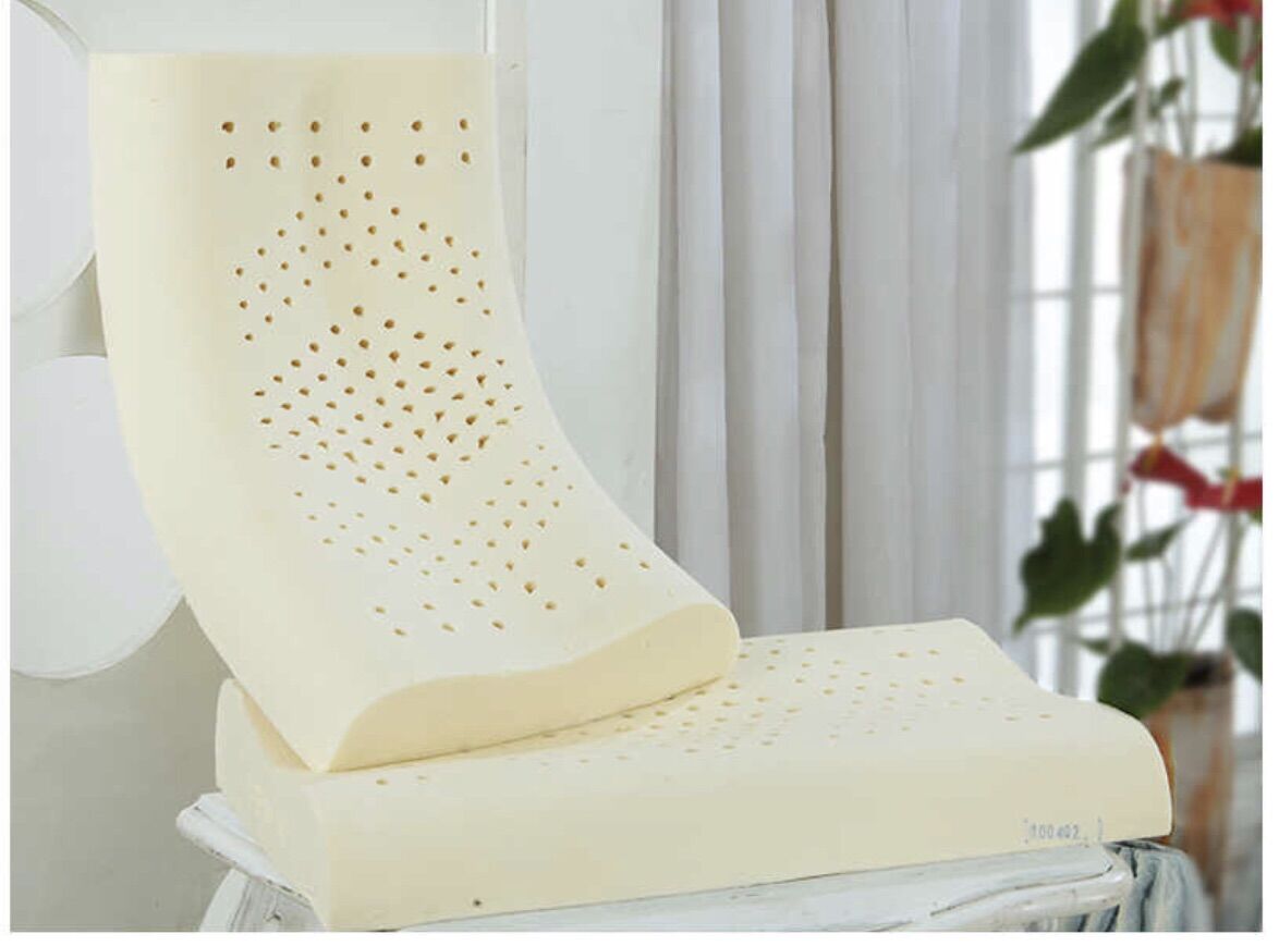 [HCM]GỐI CAO SU  CONTOUR  38x60x10cm