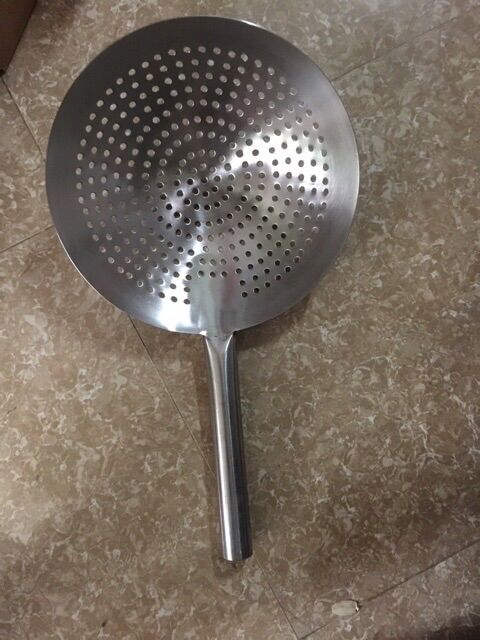 Vợt inox lỗ 28cm