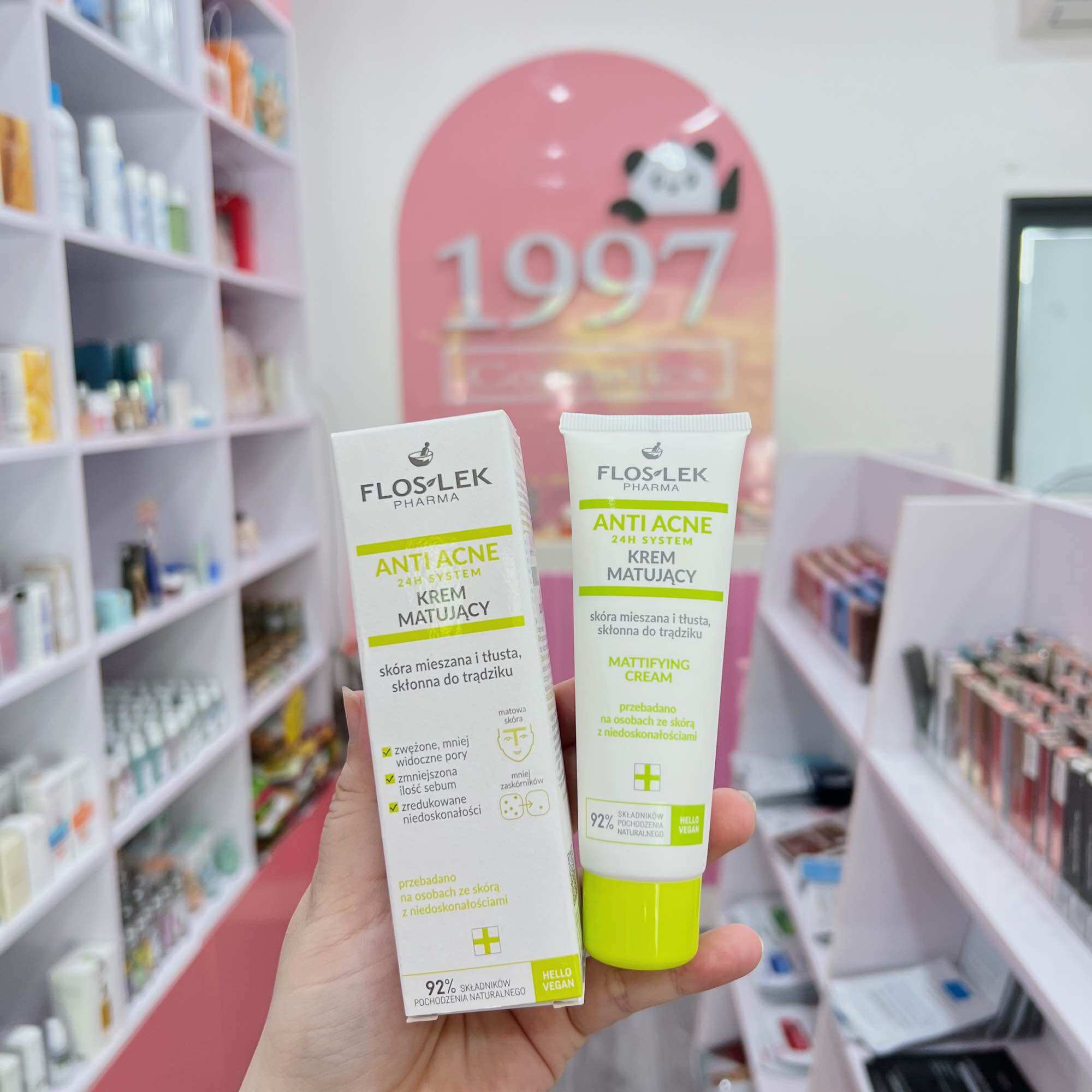Kem giảm dầu Floslek 50ml - loại bỏ dầu nhờn - dưỡng ẩm da mặt