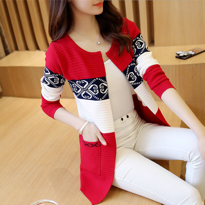 Áo len len nữ dài mùa thu Slim Fit cổ chữ O in hình học Áo len cardigan màu hồng đen và đỏ cho mùa đông
