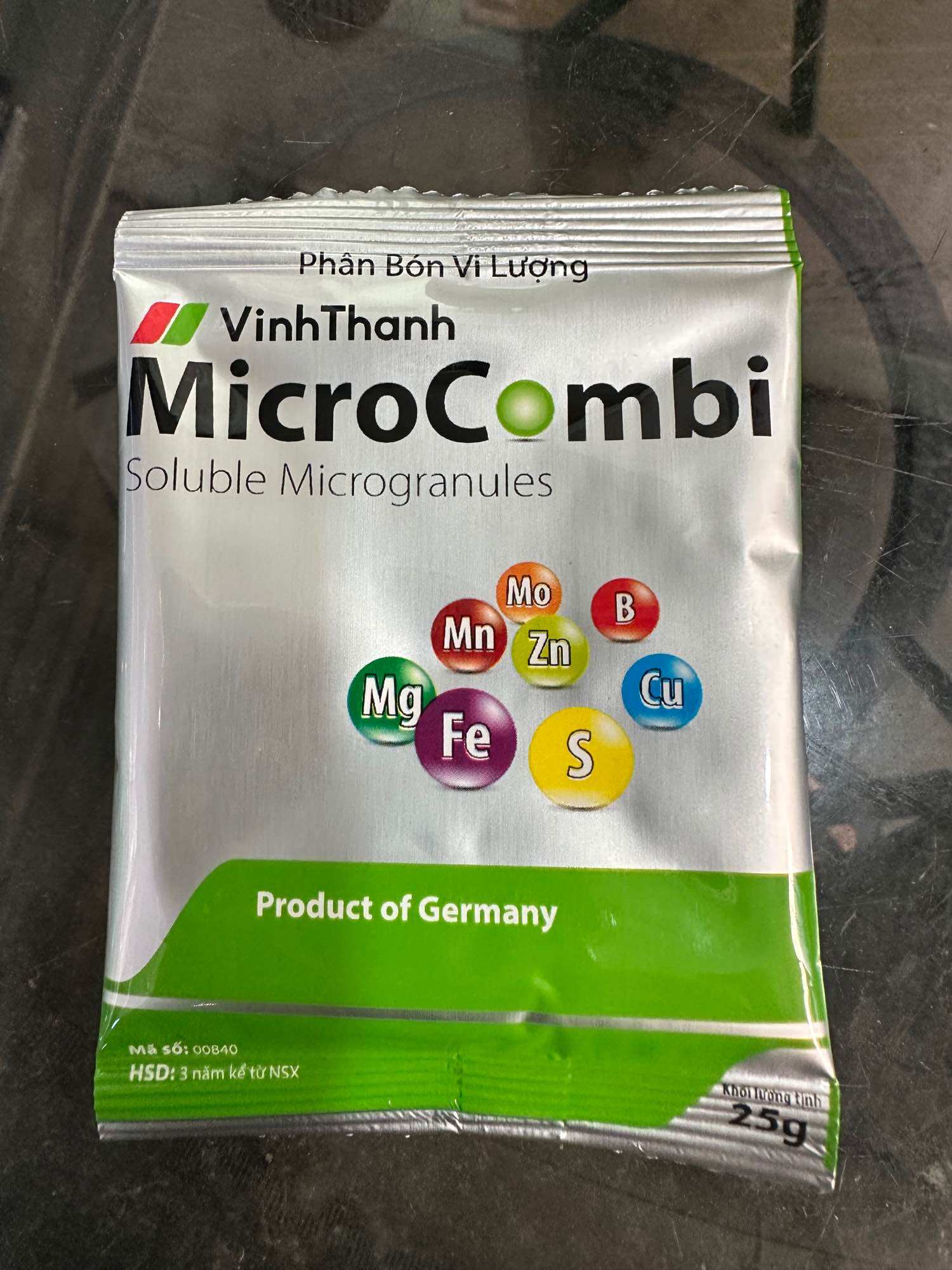 Phân bón lá vi lượng - Vĩnh Thanh Microcombi - Gói 25g