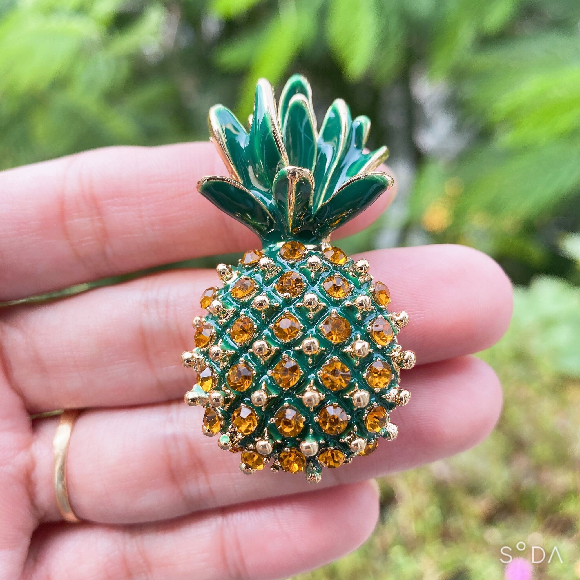 Bộ 2 Charm Trái Thơm gắn dép lào