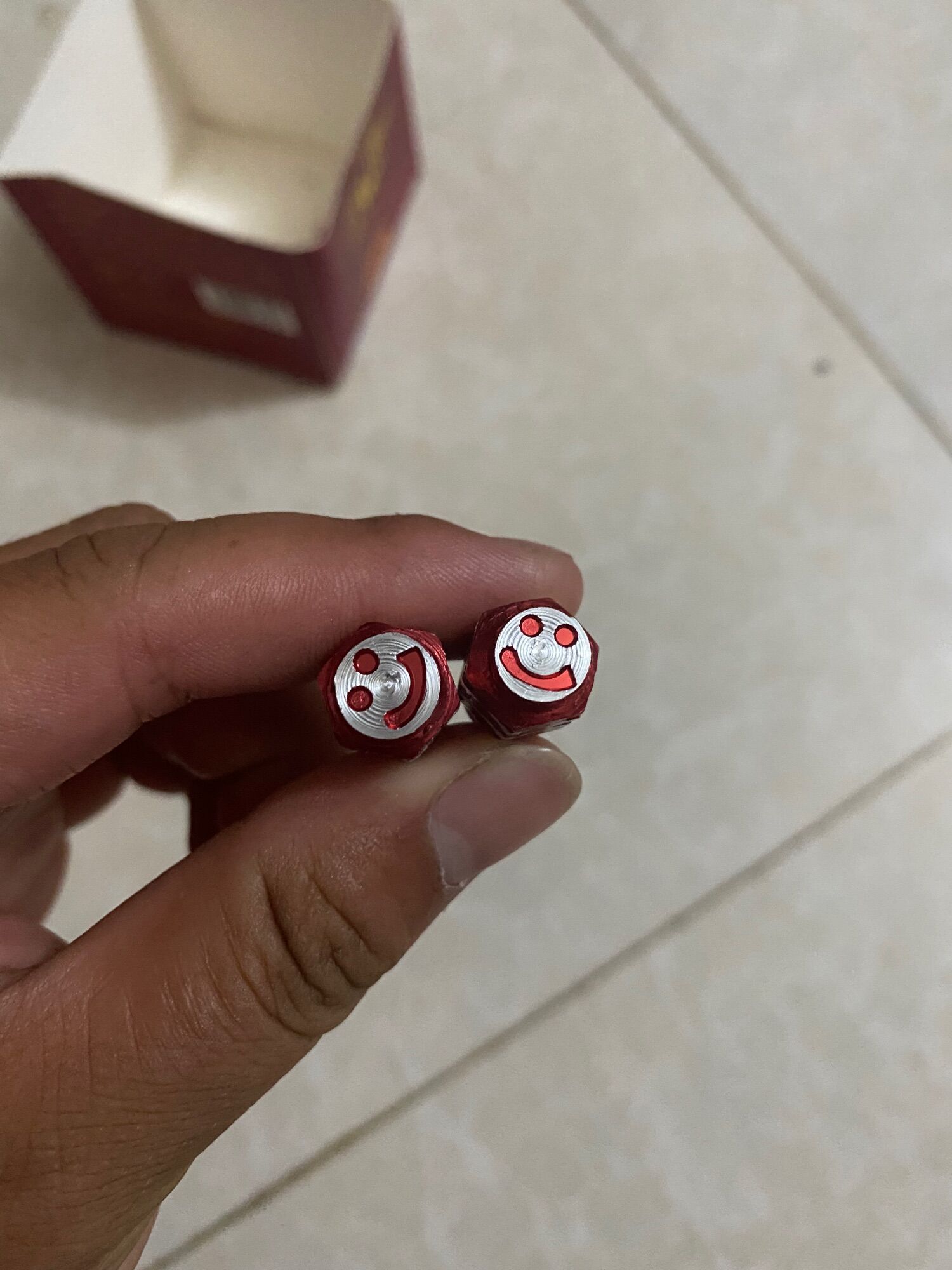 Ốc Mặt Cười Chân Gương Xe Máy [Đủ Màu] {Giá 1 cái}